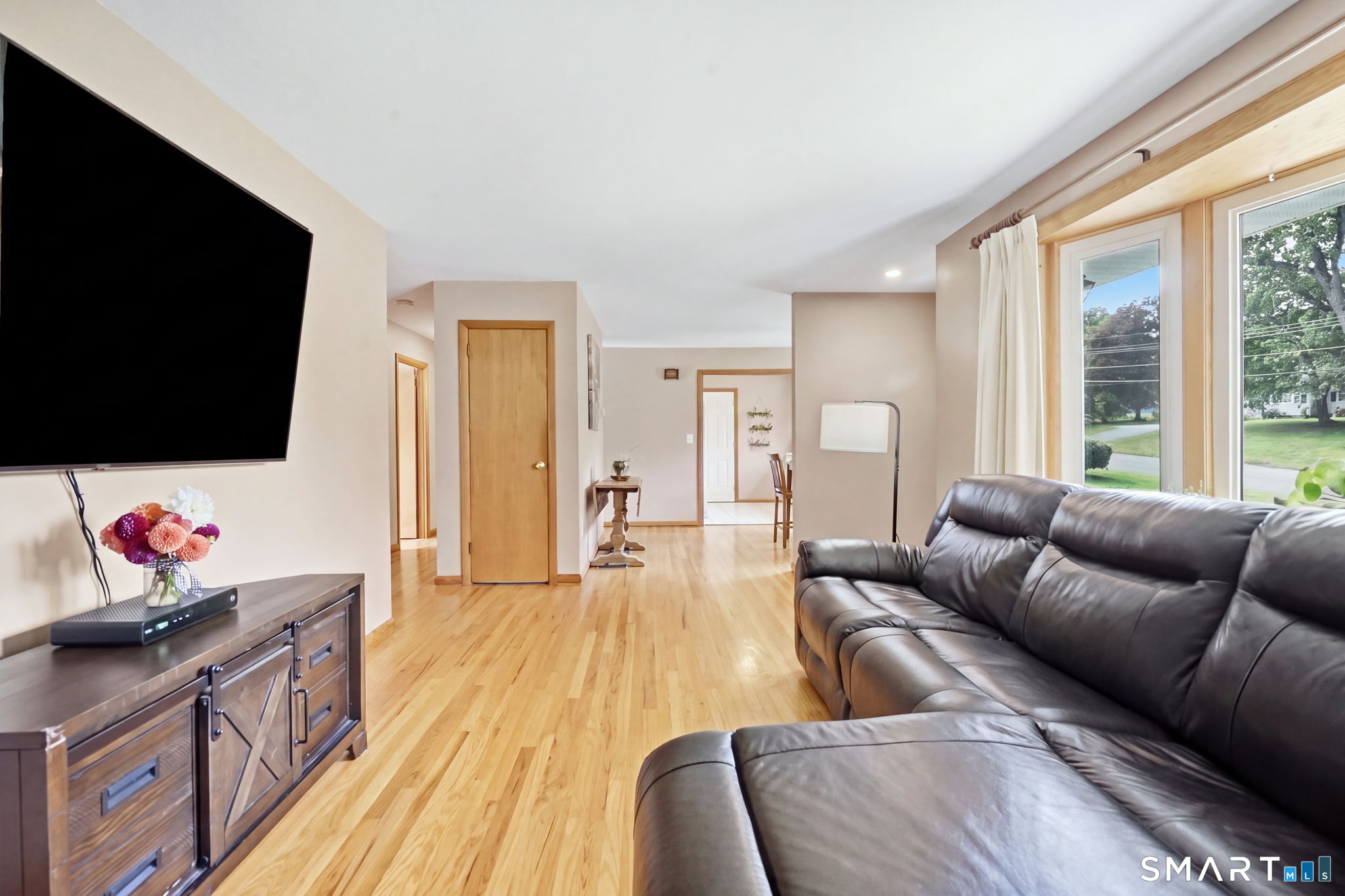 60 Hartl Drive photo 13