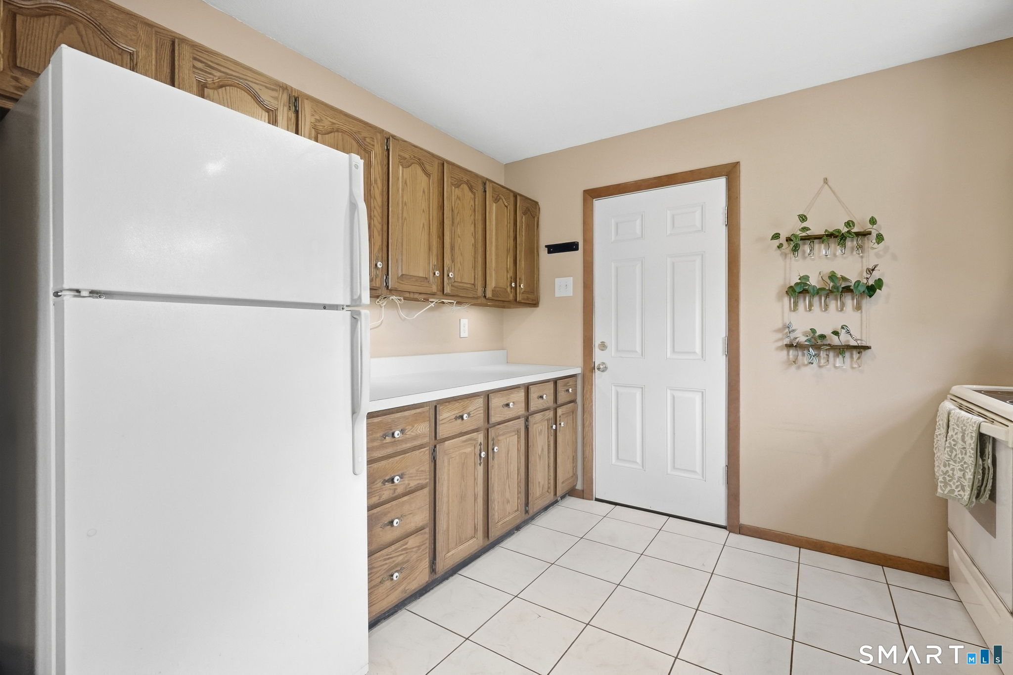 60 Hartl Drive photo 18