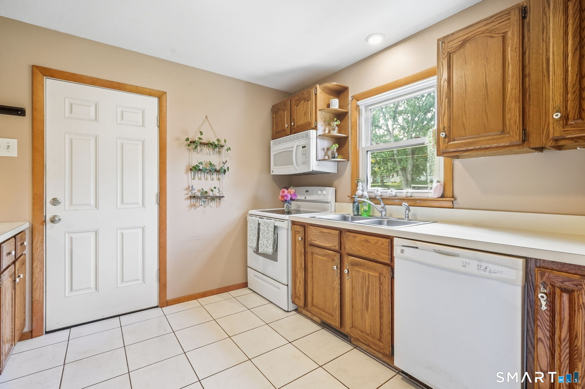 60 Hartl Drive photo 19