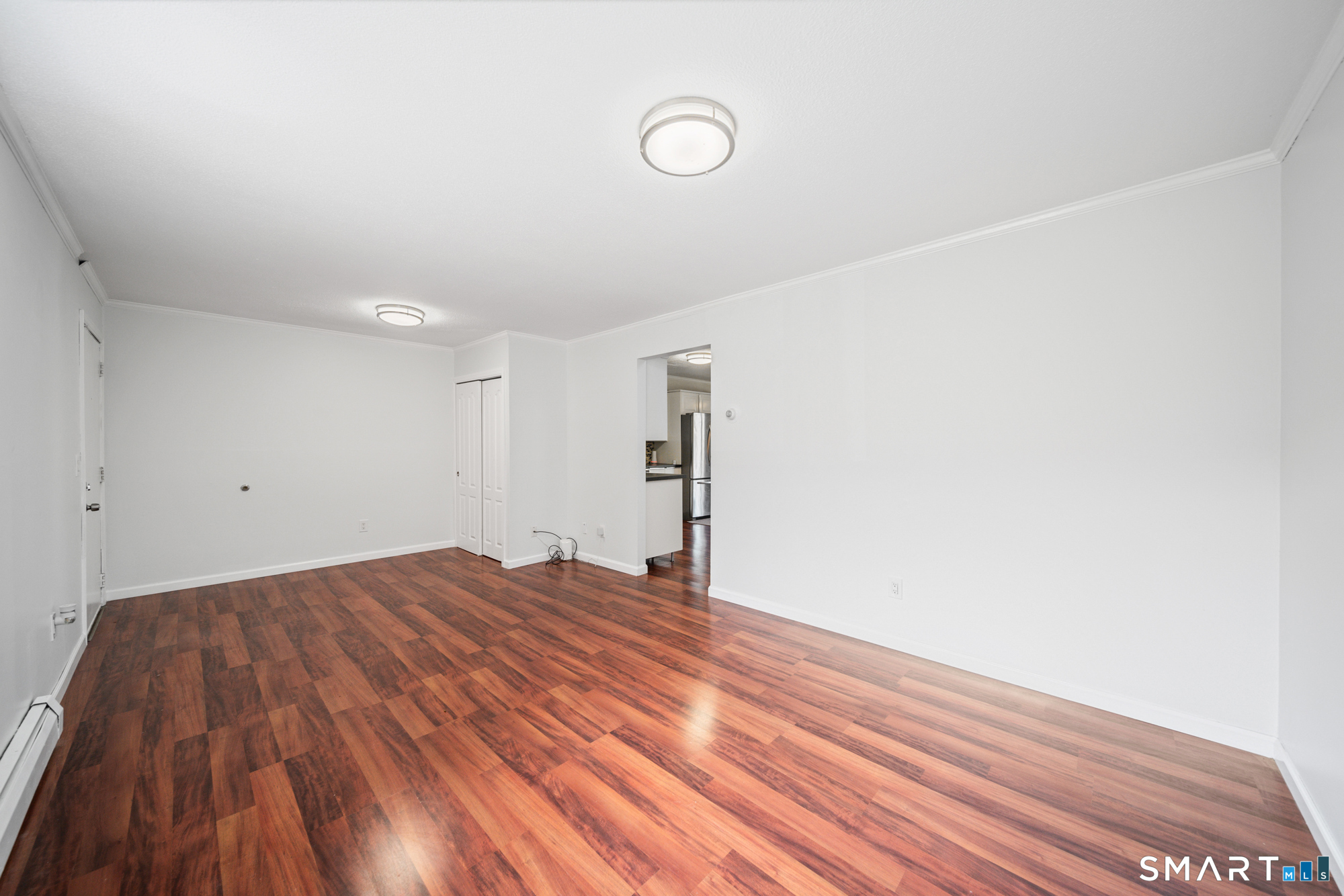 232 Oakville Avenue Unit #H photo 5