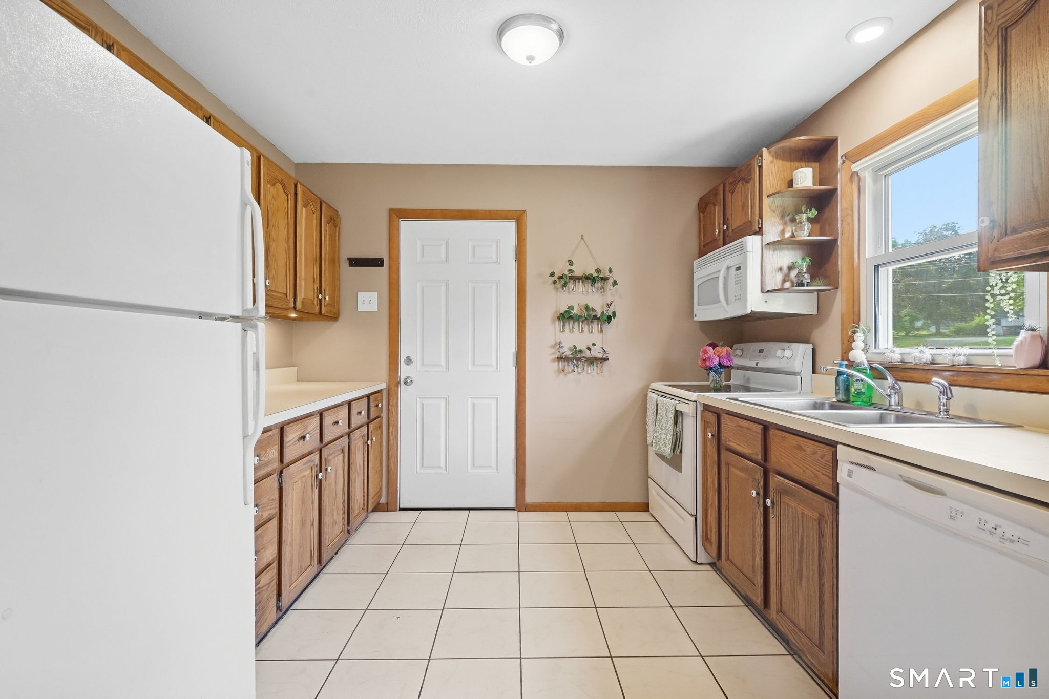 60 Hartl Drive photo 22