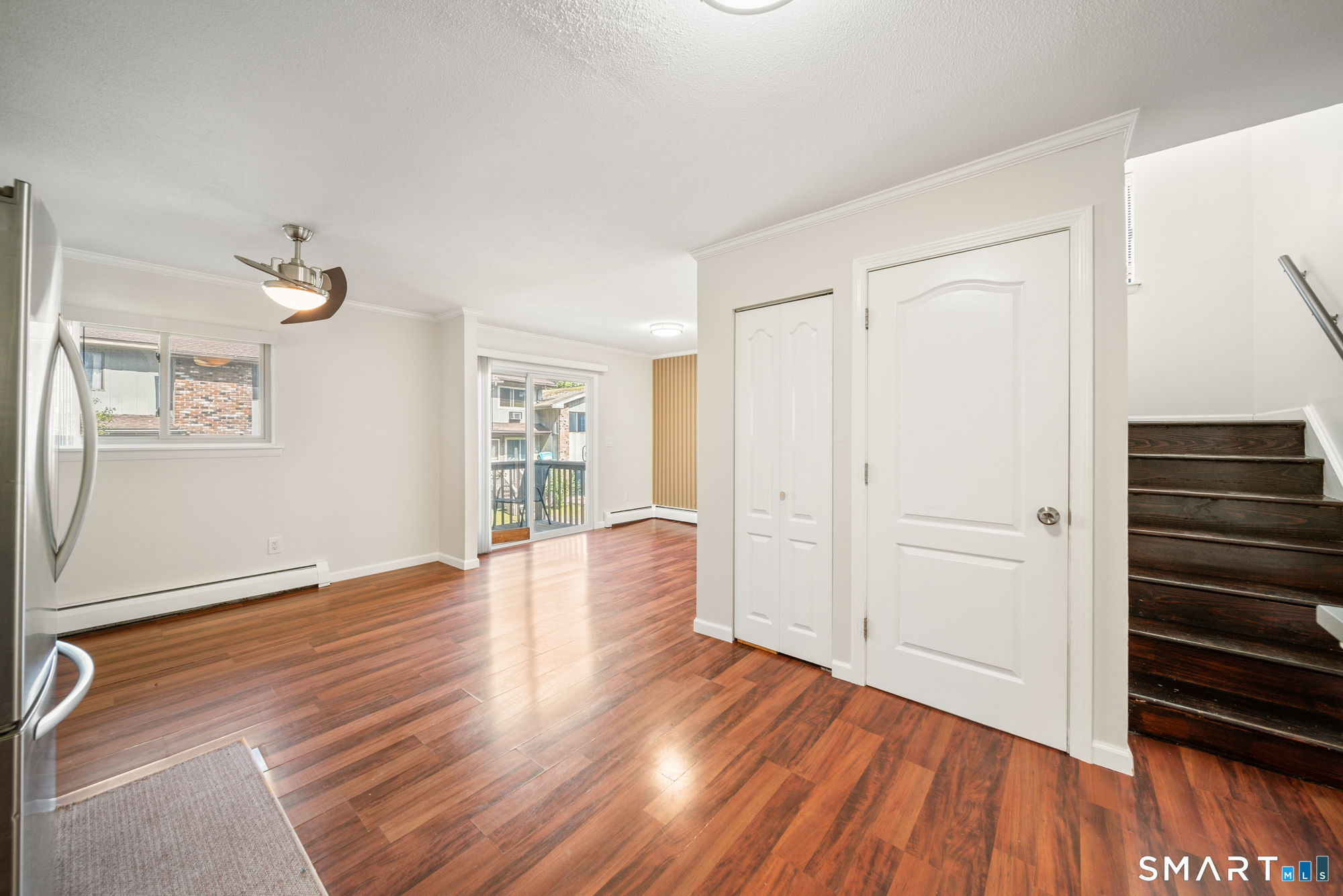 232 Oakville Avenue Unit #H photo 9