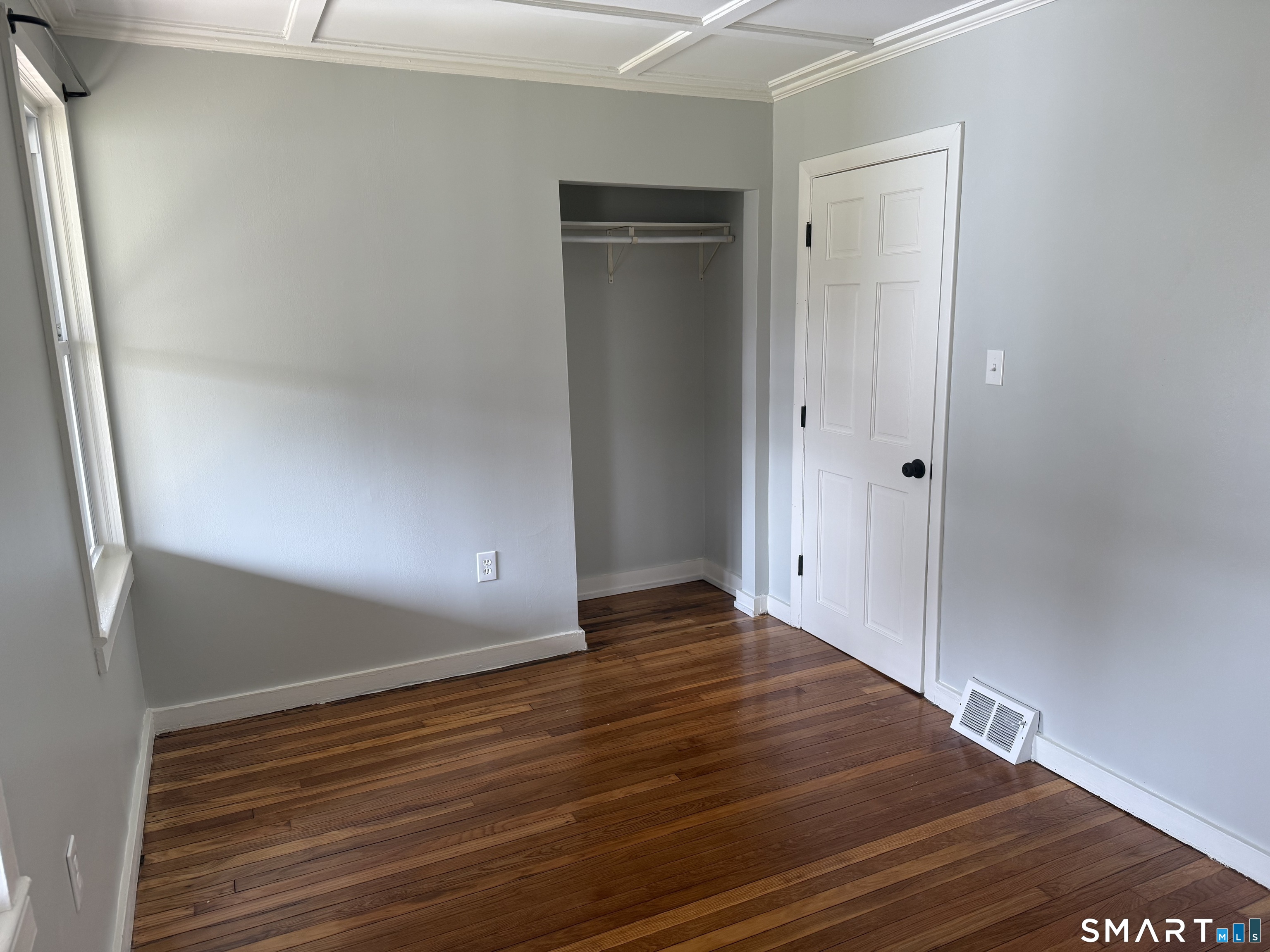 159 Hickory Street photo 4