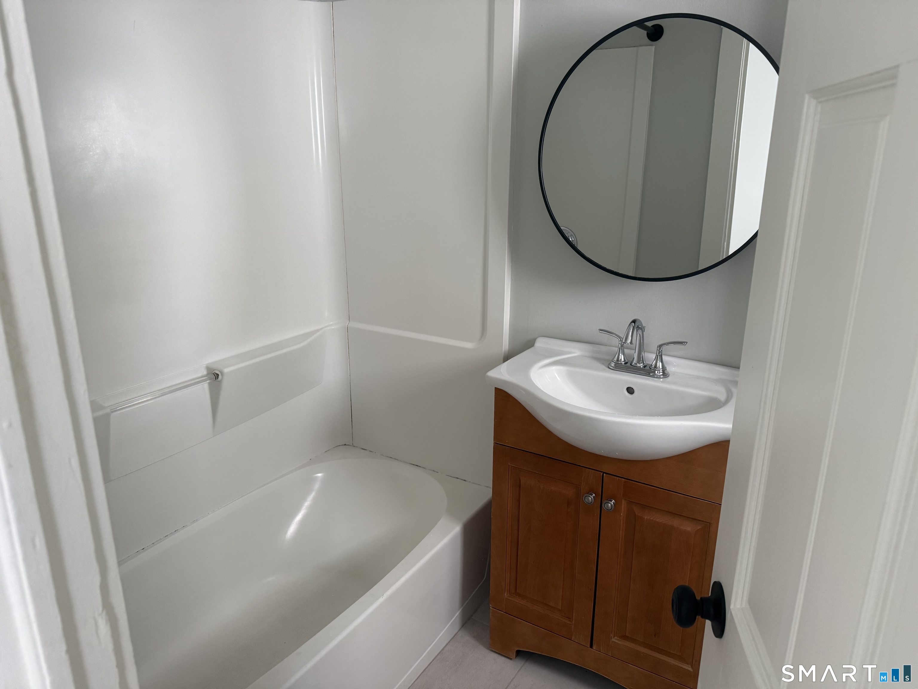 159 Hickory Street photo 6