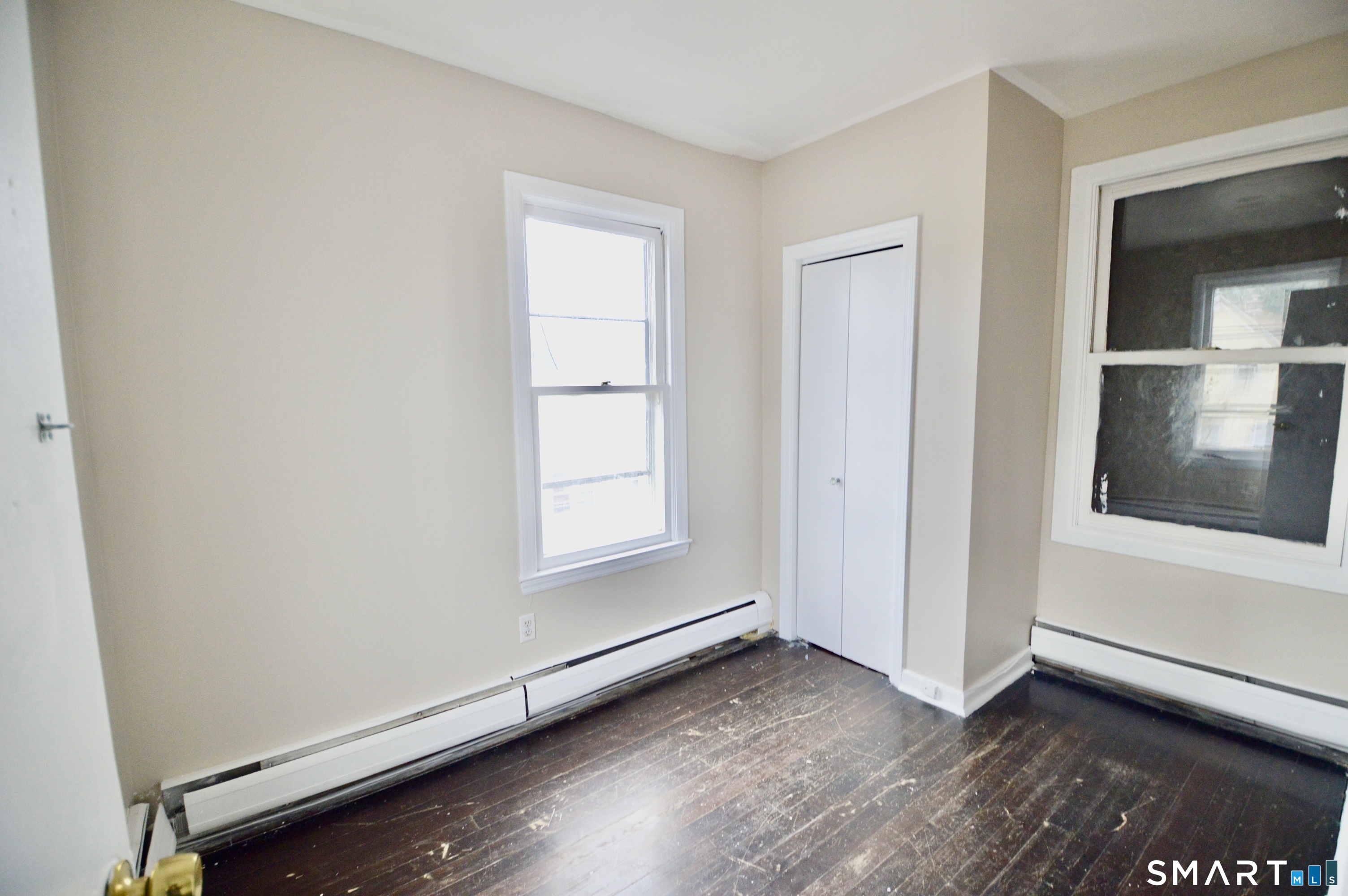 2343 Barnum Avenue Unit #B photo 10