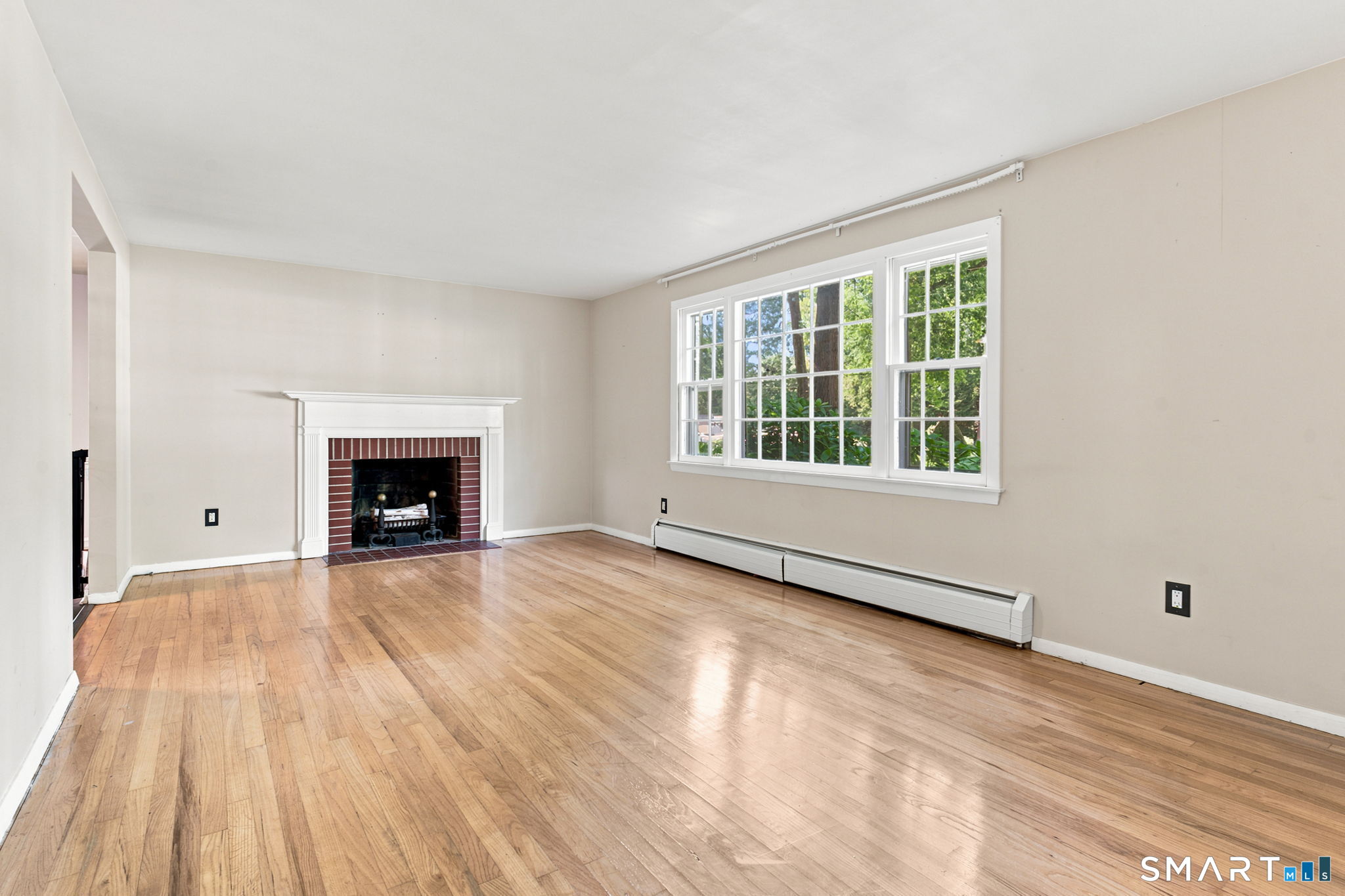 132 Laurel Street photo 11