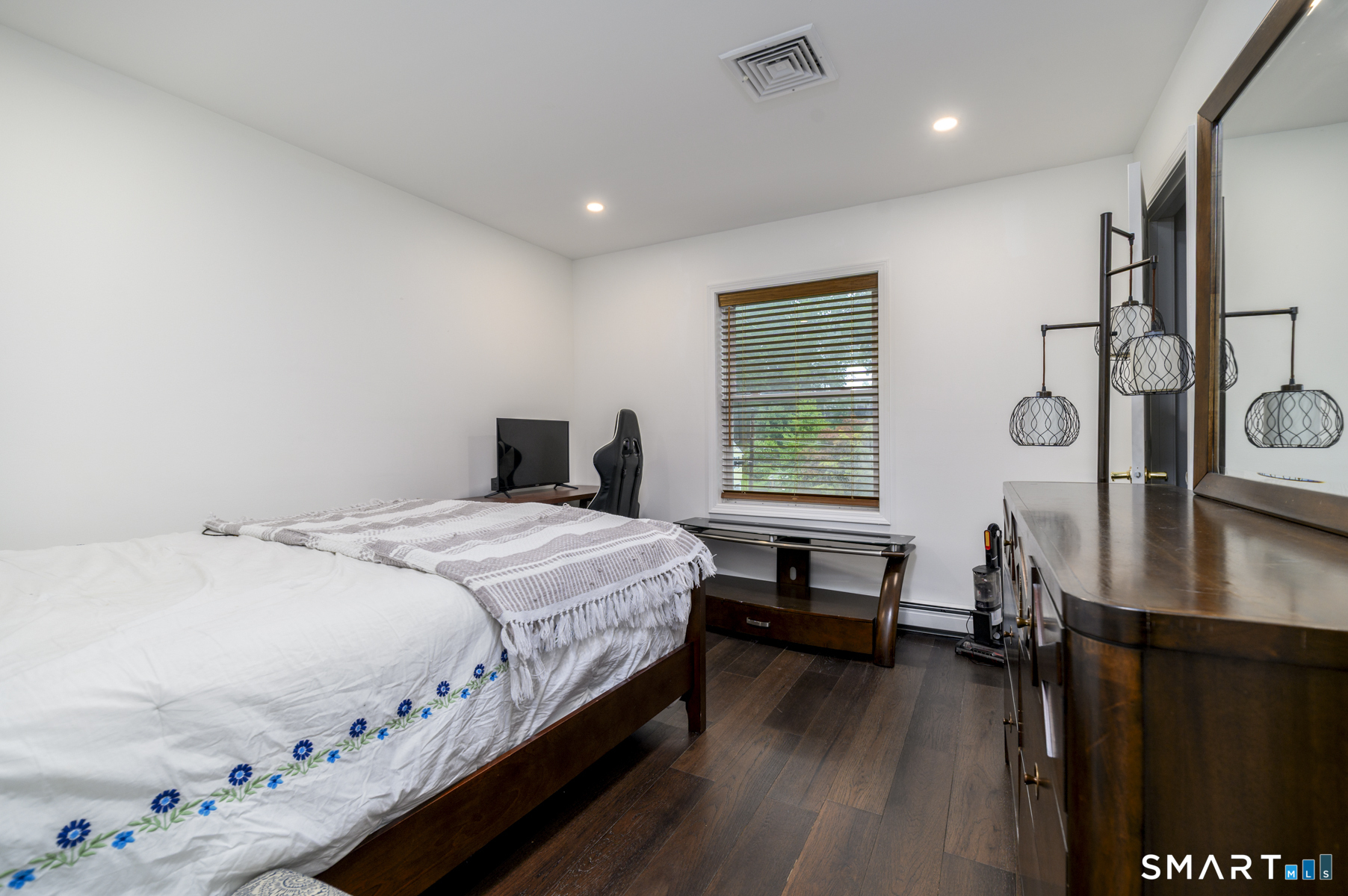 108 Perry Drive photo 16
