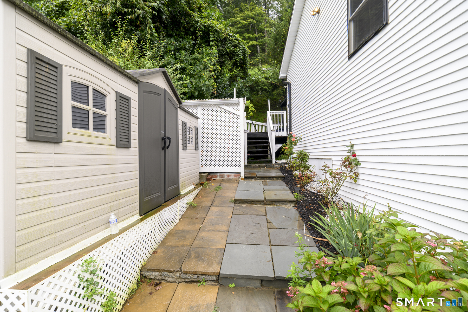 108 Perry Drive photo 25