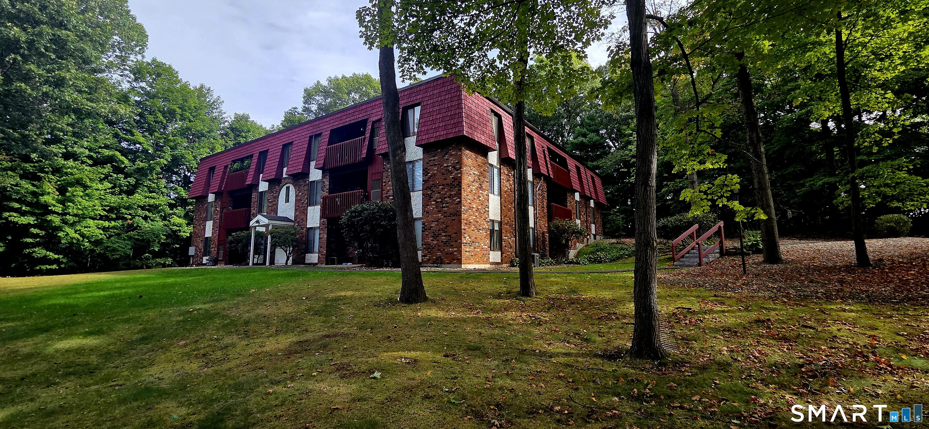 10 Woodsedge Drive Unit #4B photo 11