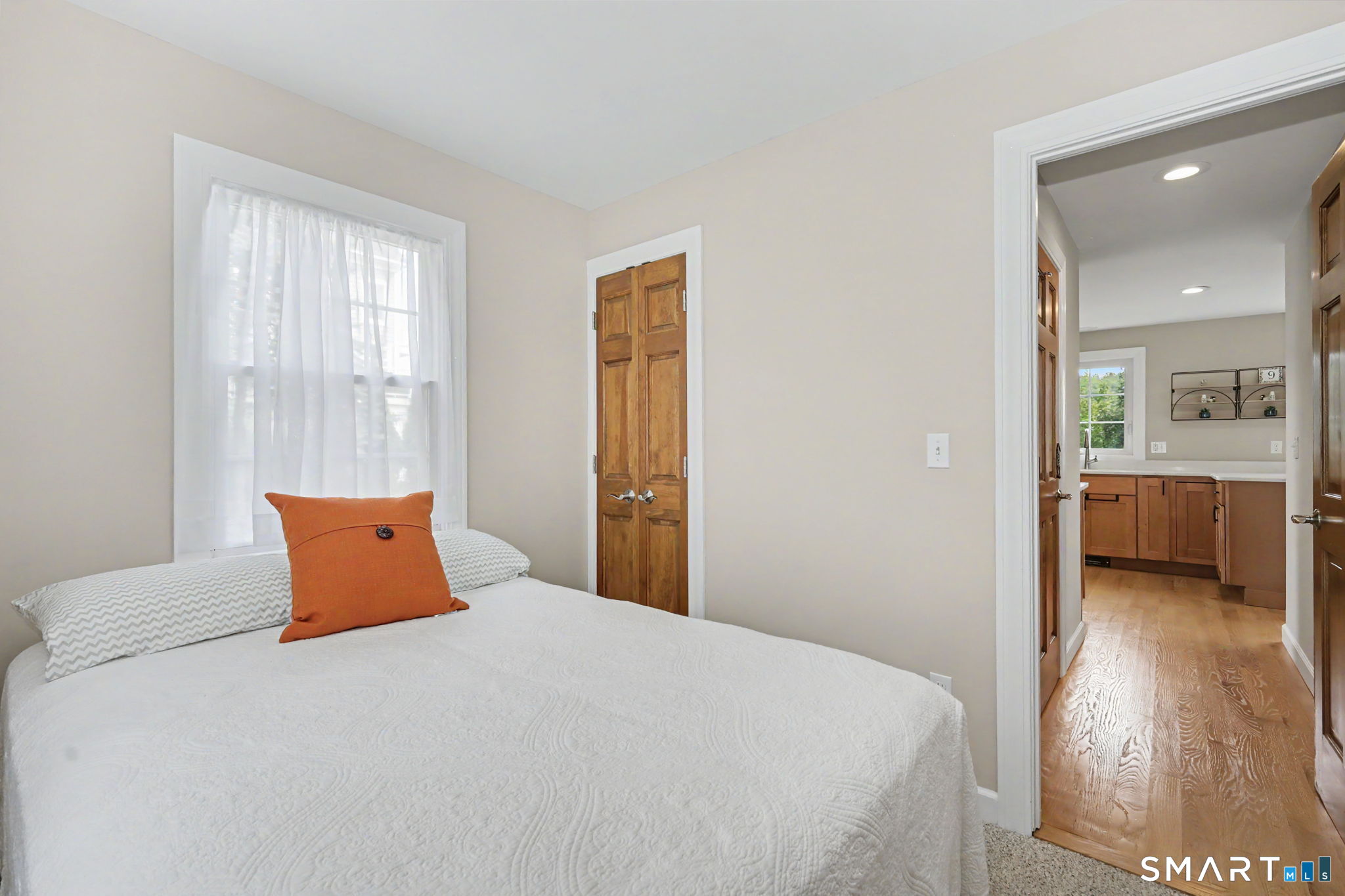 9 Candlewood Knolls Road photo 12