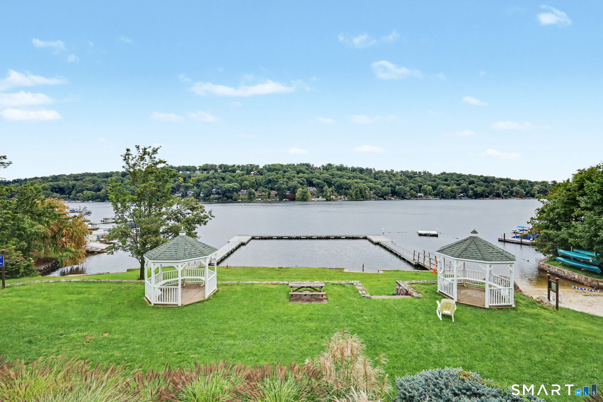 9 Candlewood Knolls Road photo 24