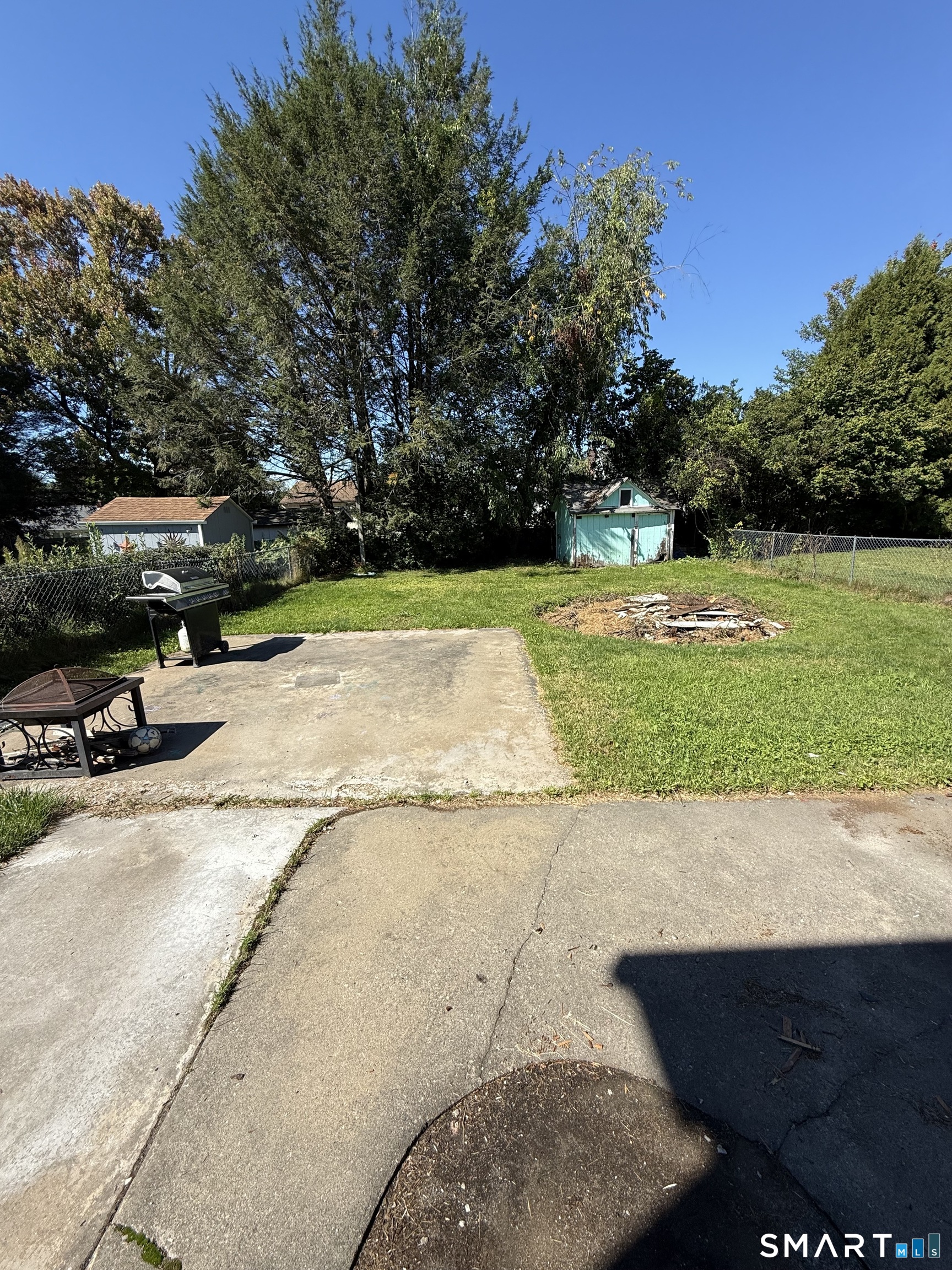 62 Rosemount Avenue photo 2