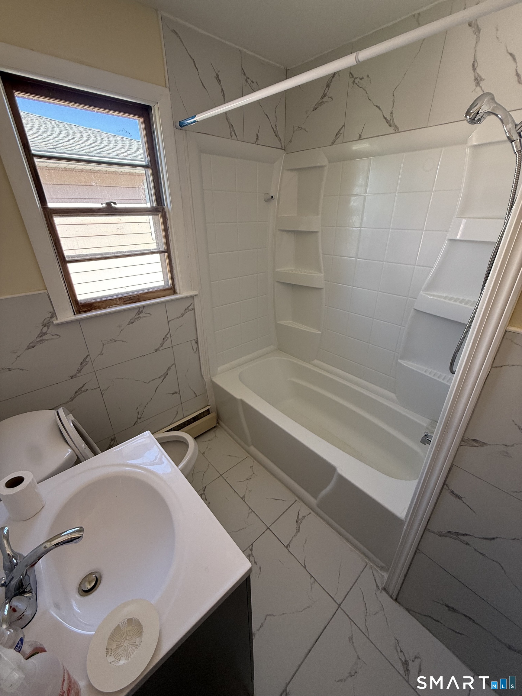 62 Rosemount Avenue photo 4