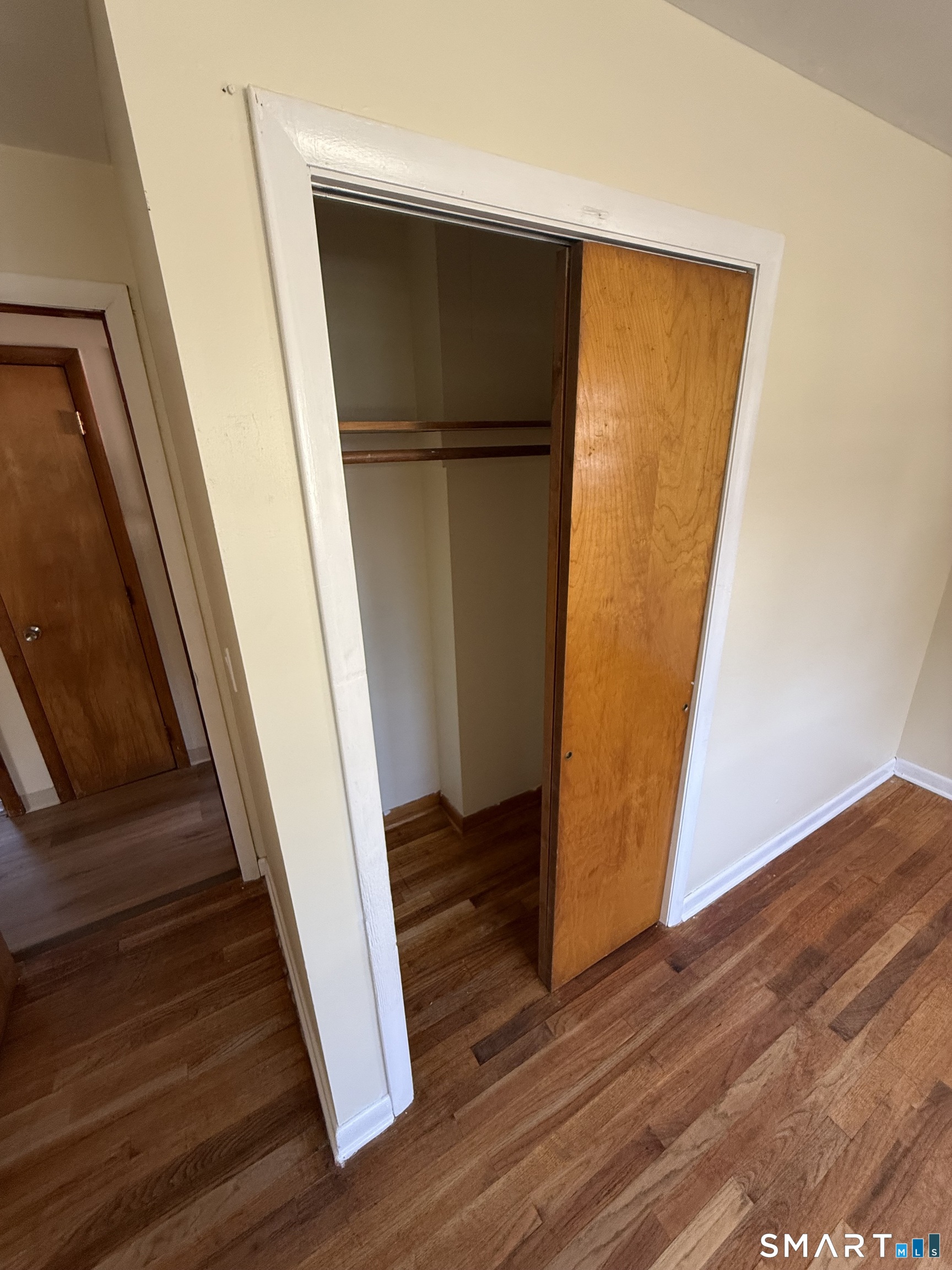 62 Rosemount Avenue photo 8