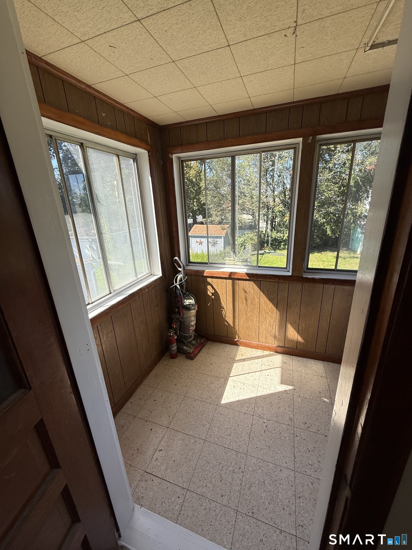 62 Rosemount Avenue photo 19