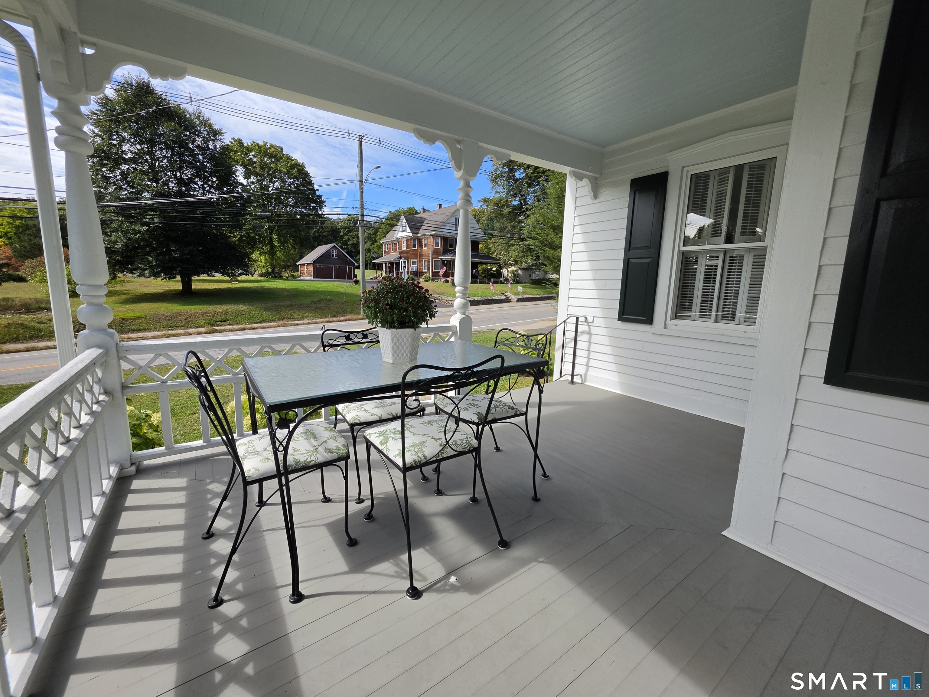 225 Woodstock Avenue photo 27