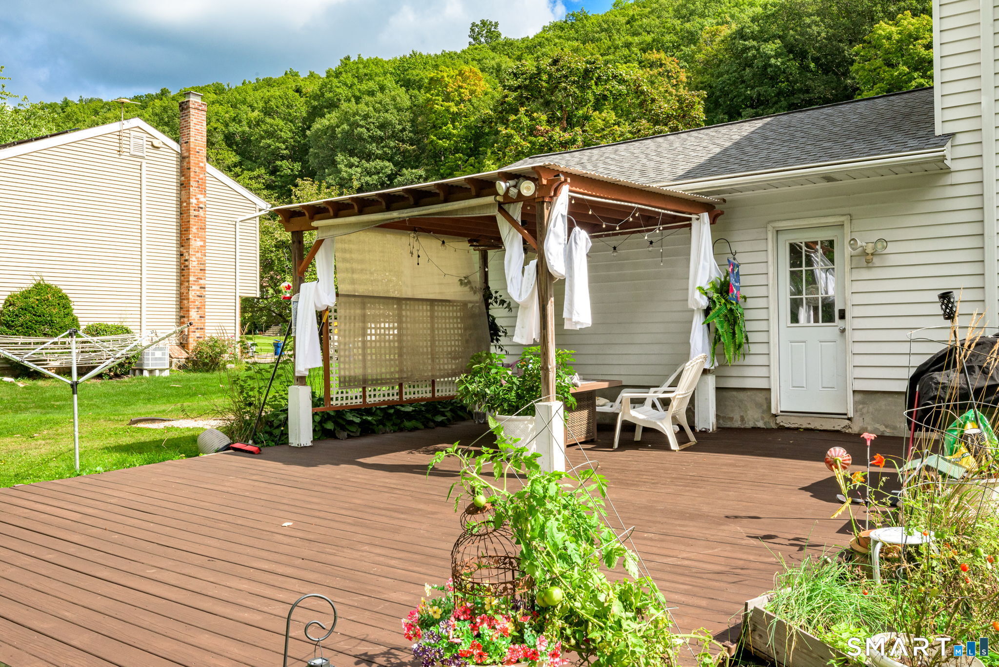 17 Pequot Road photo 32