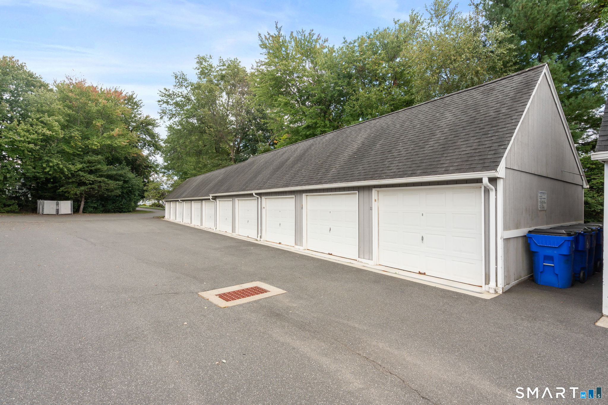 3 Barrington Drive Unit #C photo 34