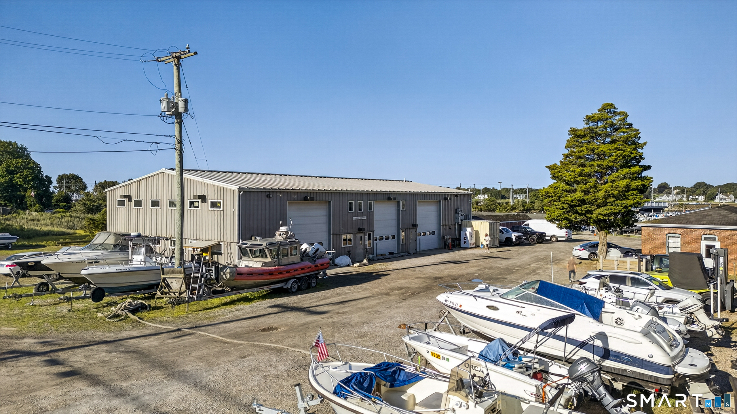 228 North Water Street photo 7