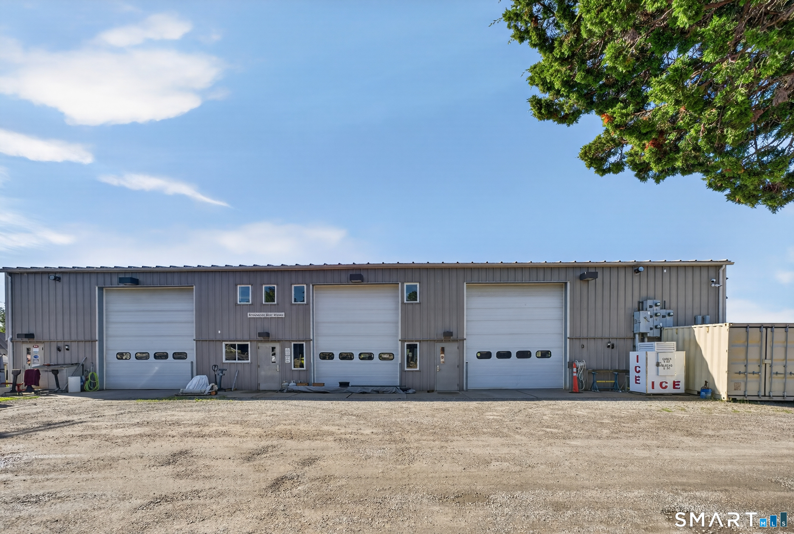 228 North Water Street photo 9