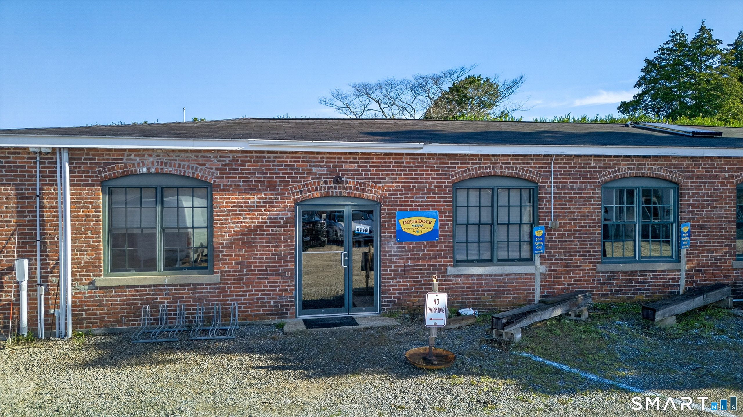 228 North Water Street photo 12