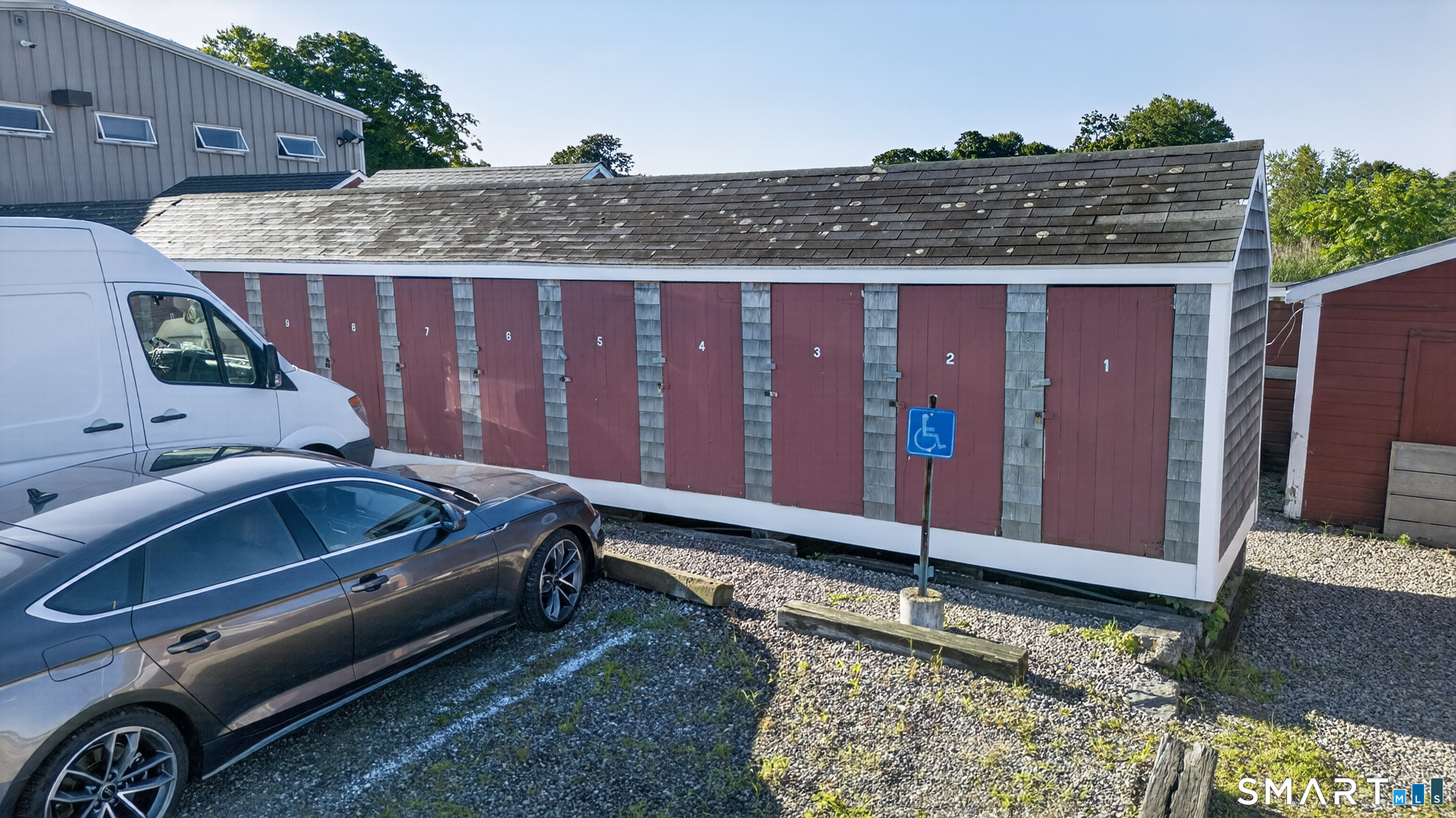 228 North Water Street photo 13