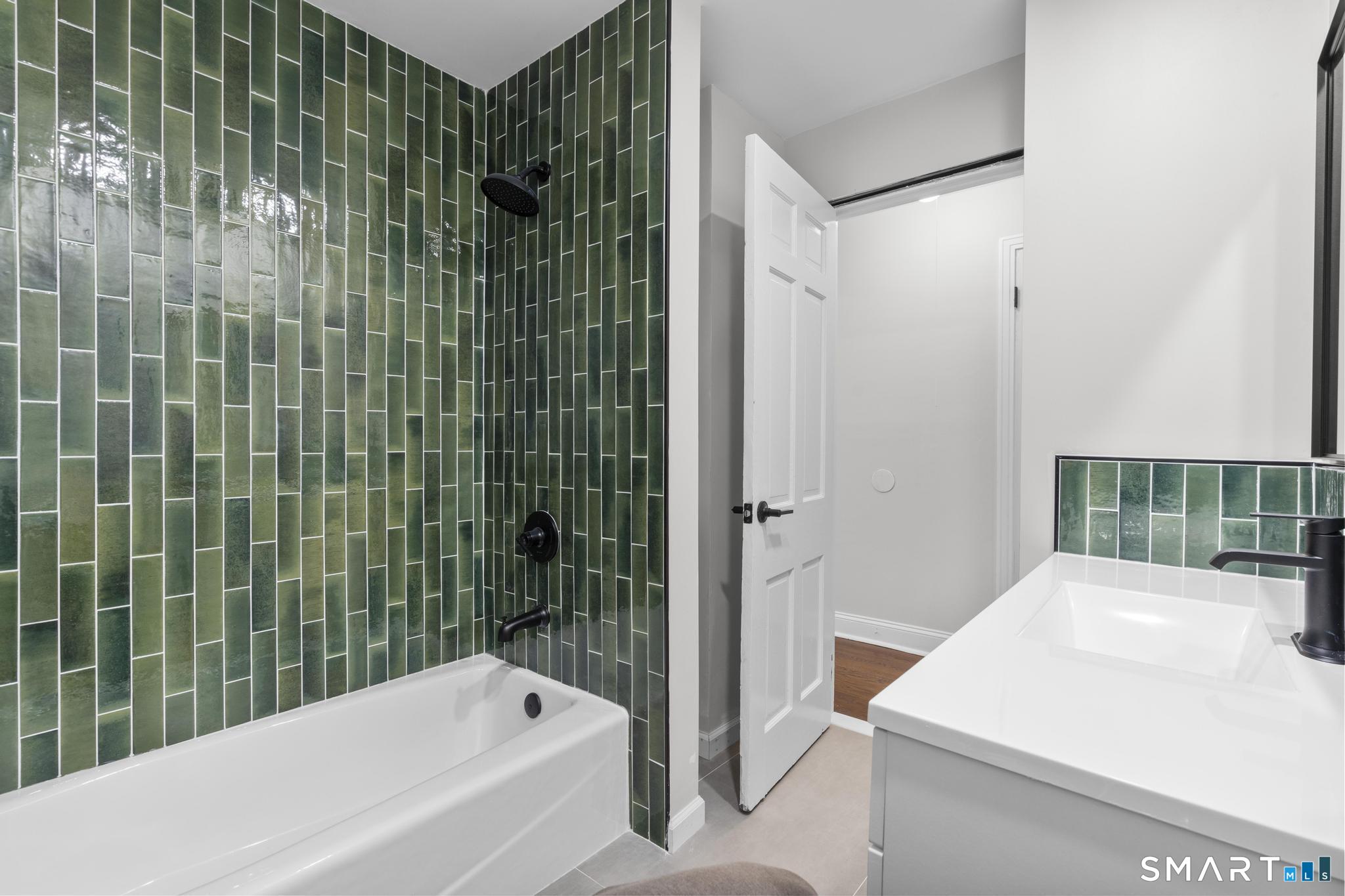 74 Thomas Street photo 21