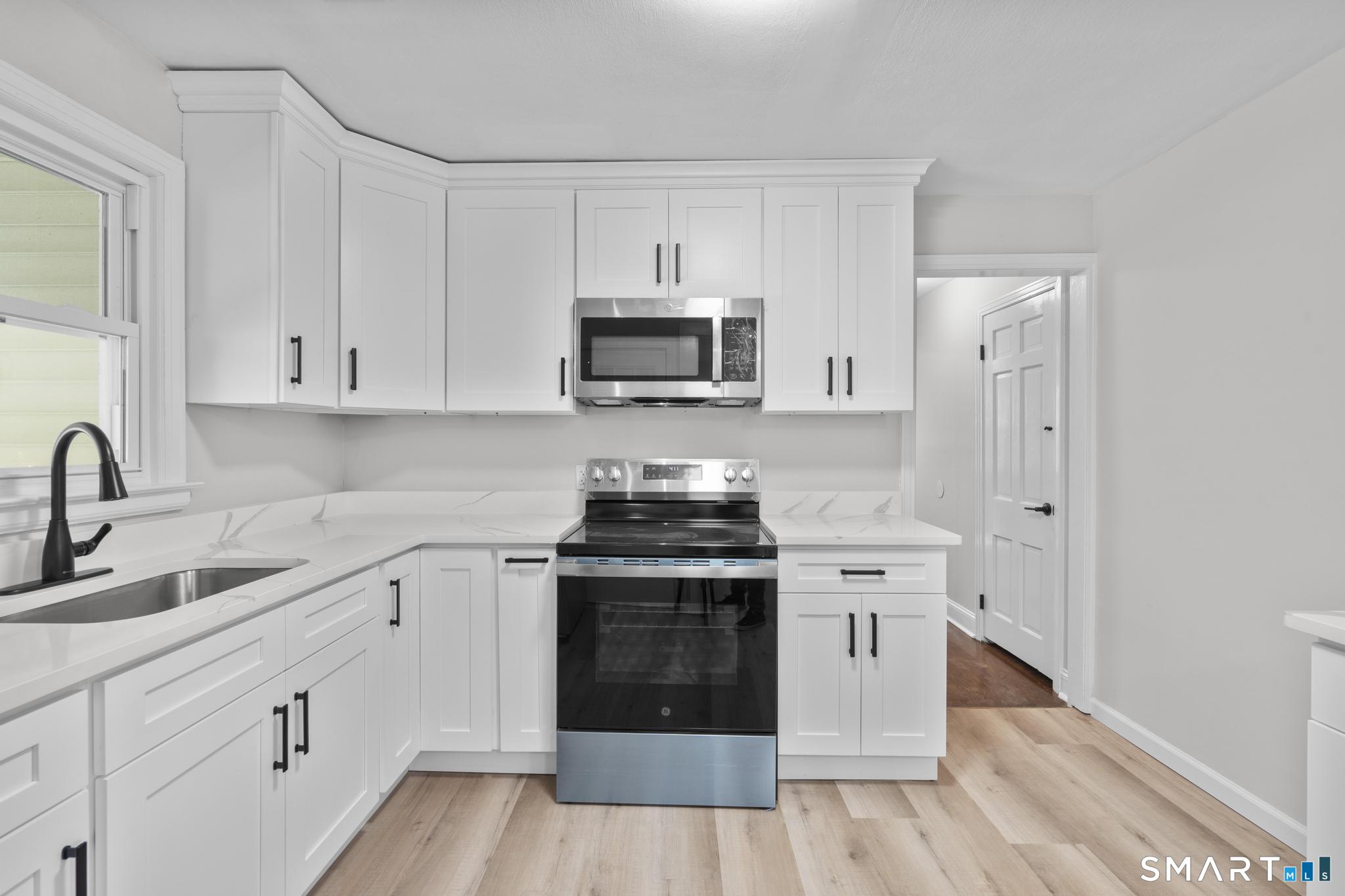 74 Thomas Street photo 25