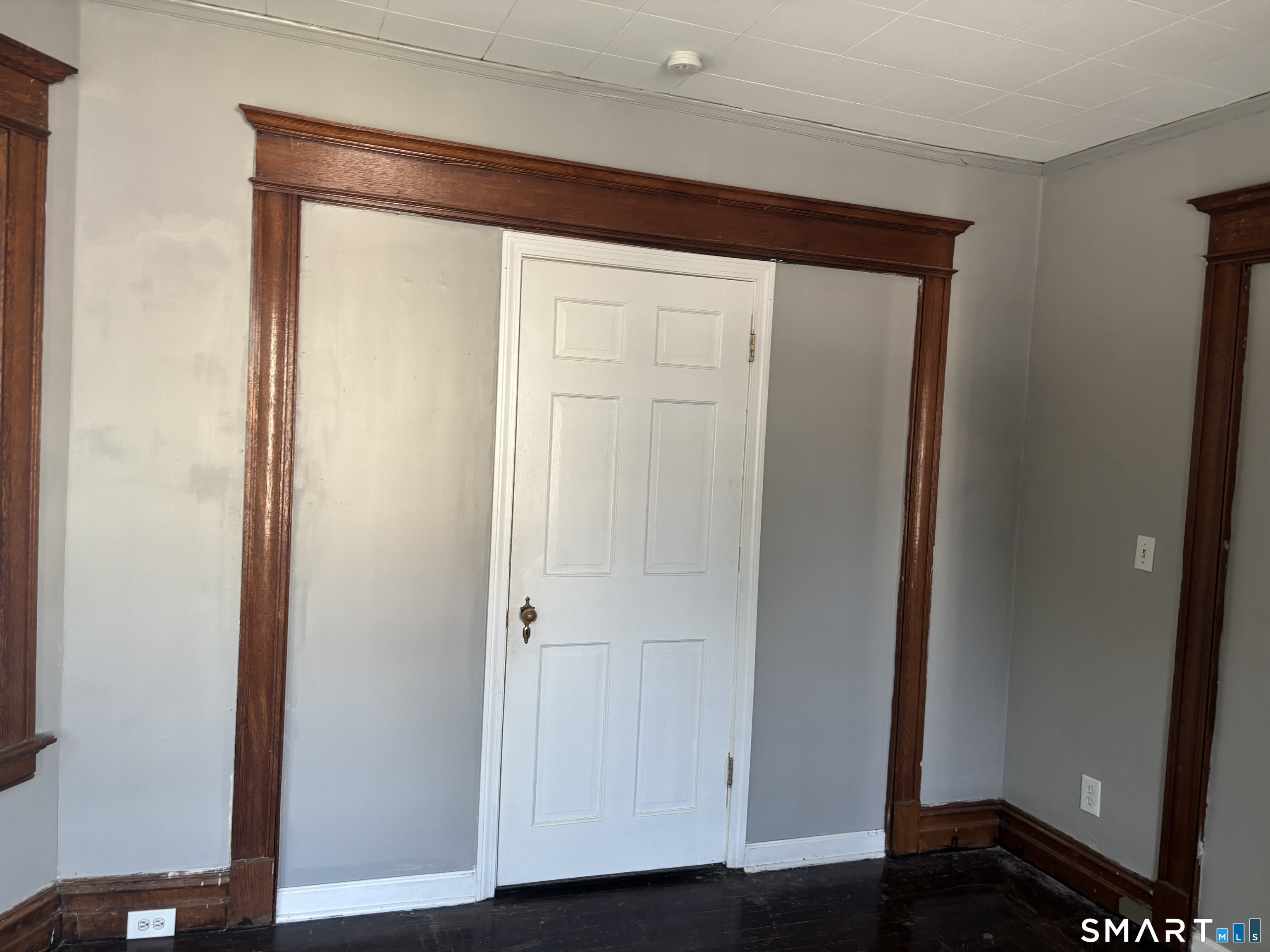199 Lincoln Street photo 5