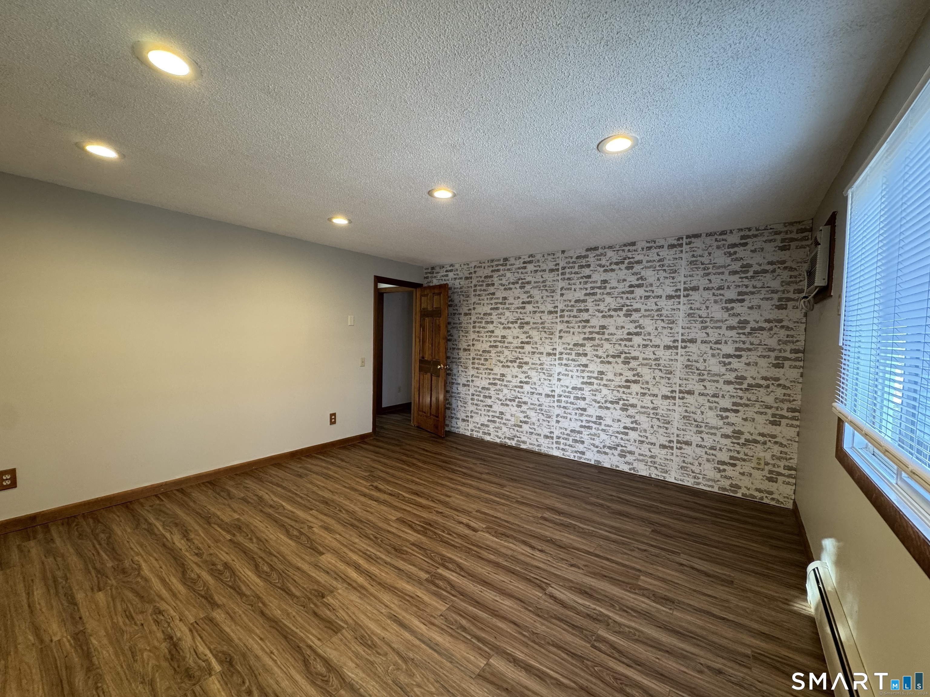 444 Prospect Street photo 14