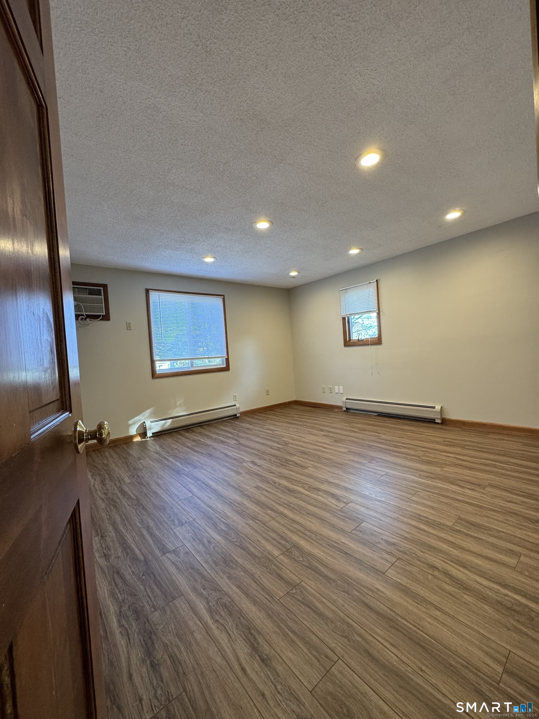 444 Prospect Street photo 16
