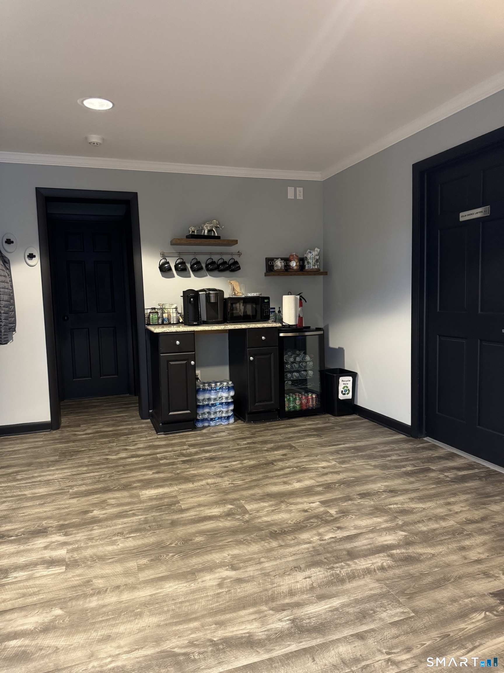 444 Prospect Street photo 22