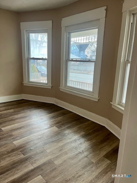 166 Laurel Avenue photo 5