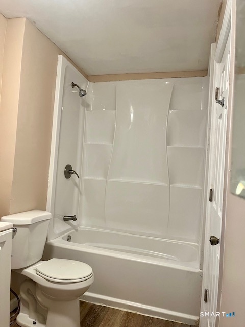 166 Laurel Avenue photo 10