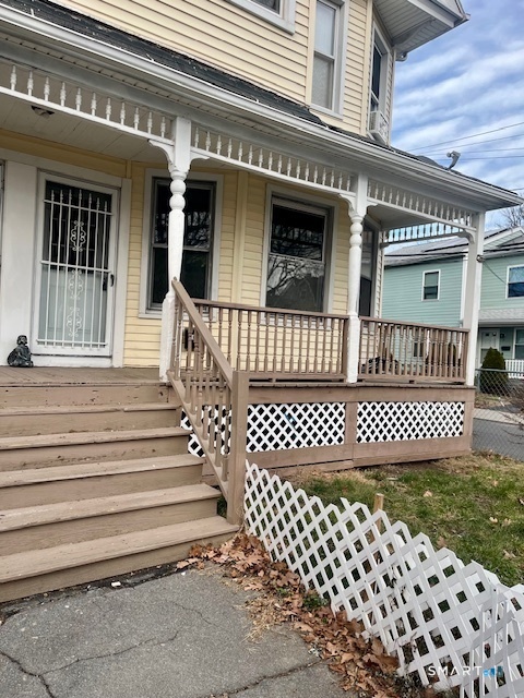 166 Laurel Avenue photo 3