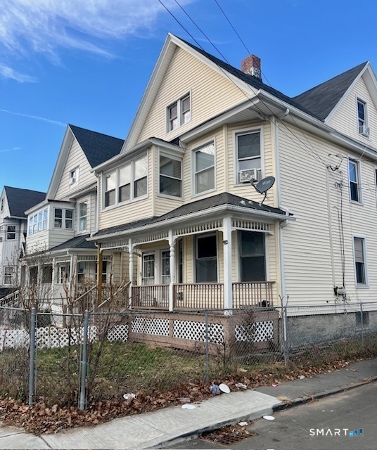 166 Laurel Avenue photo 2