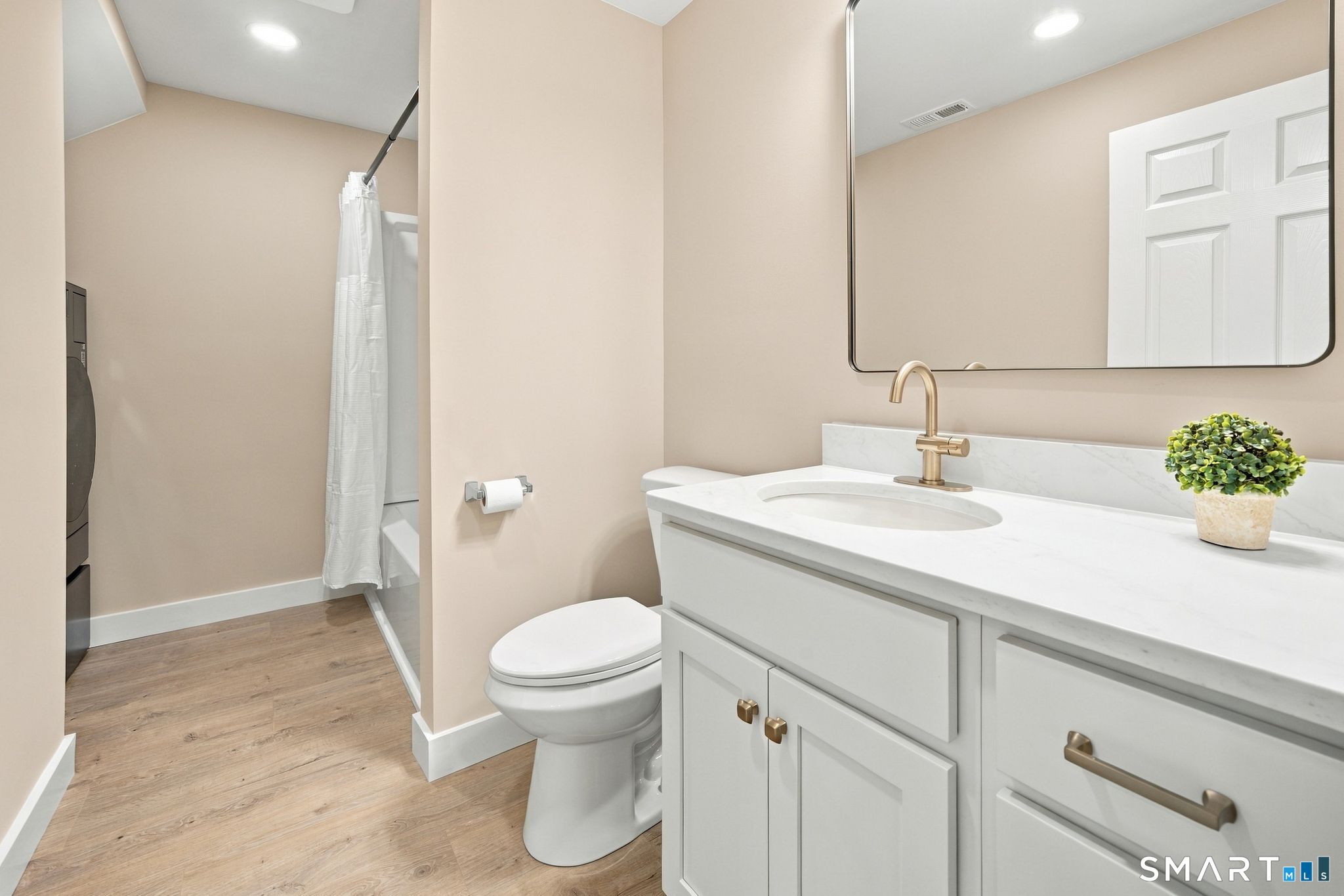 124 Wells Road photo 15
