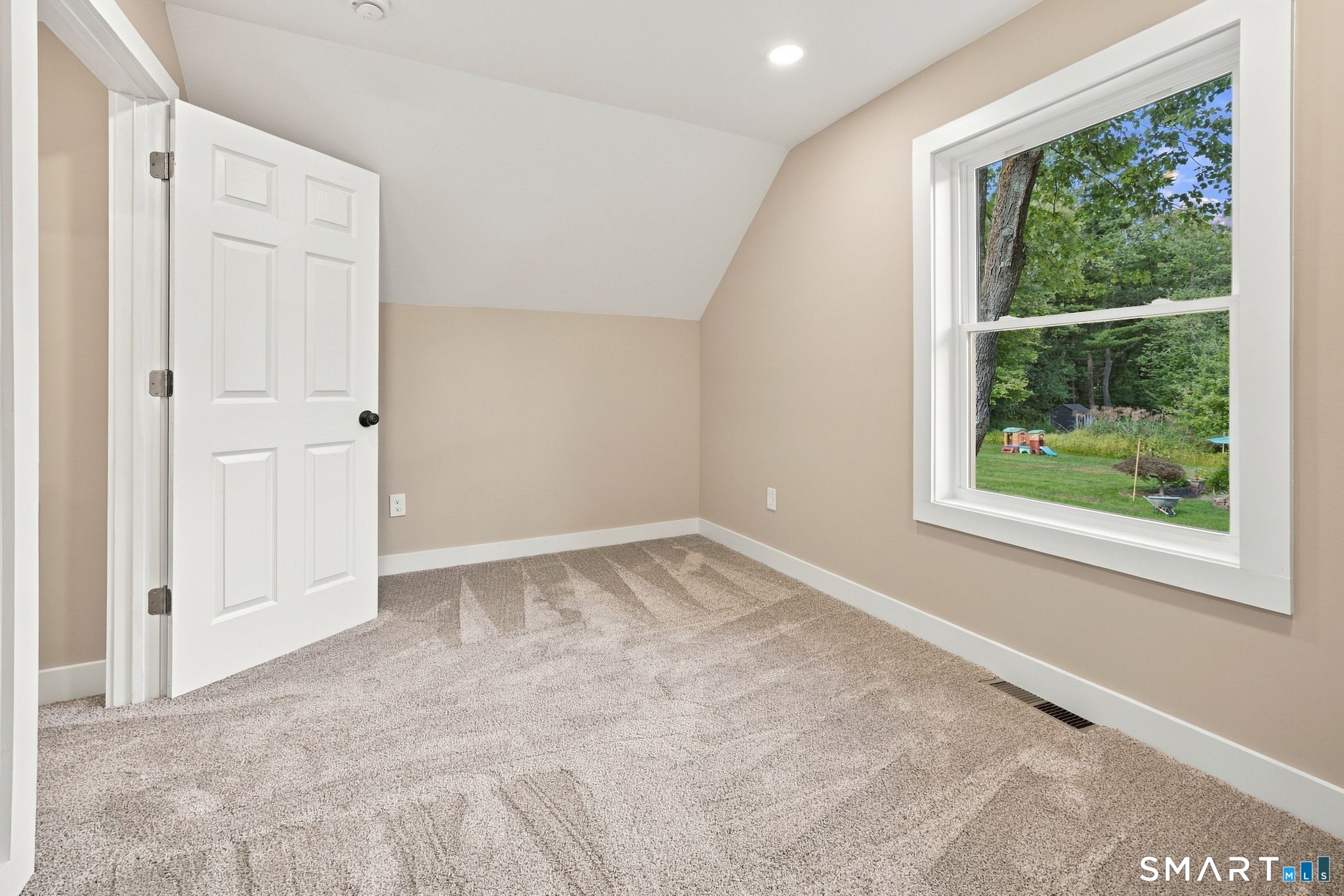 124 Wells Road photo 26