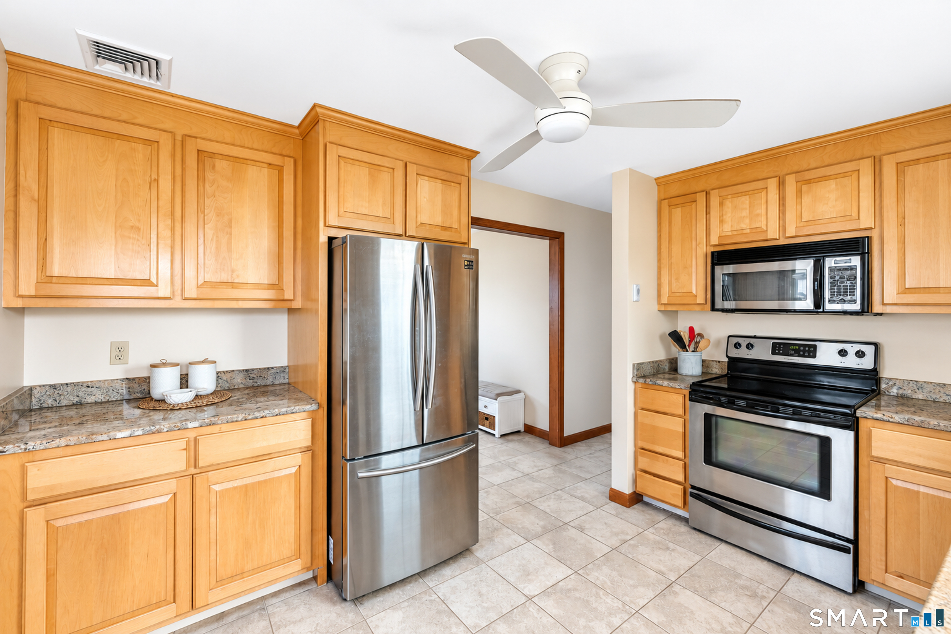 41 Springfield Road, Old Lyme, CT 06371