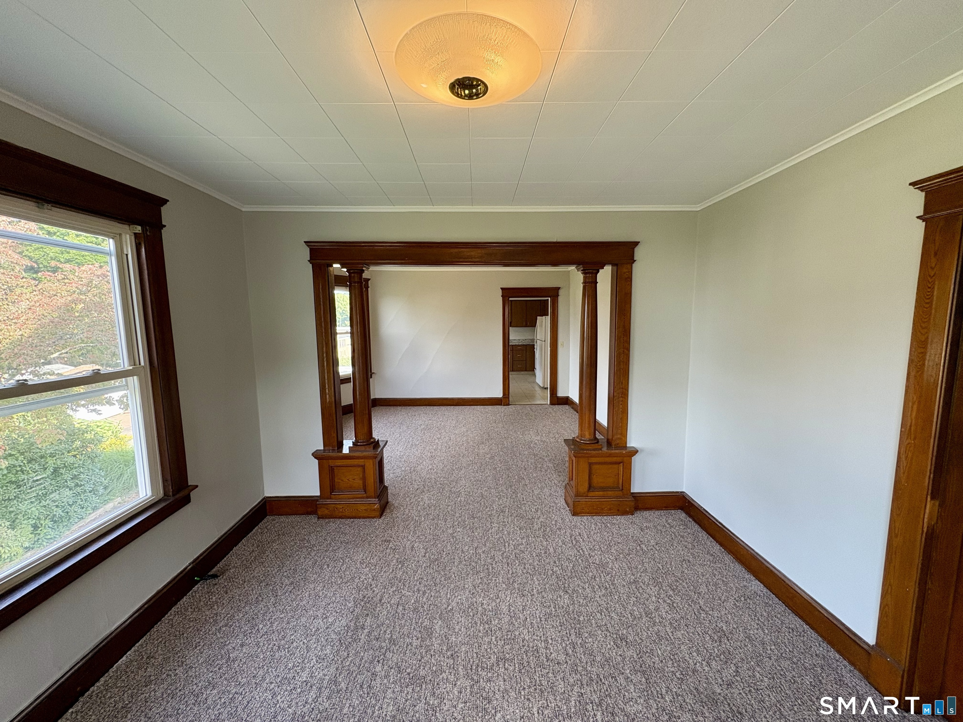 37 Hungerford Avenue photo 4