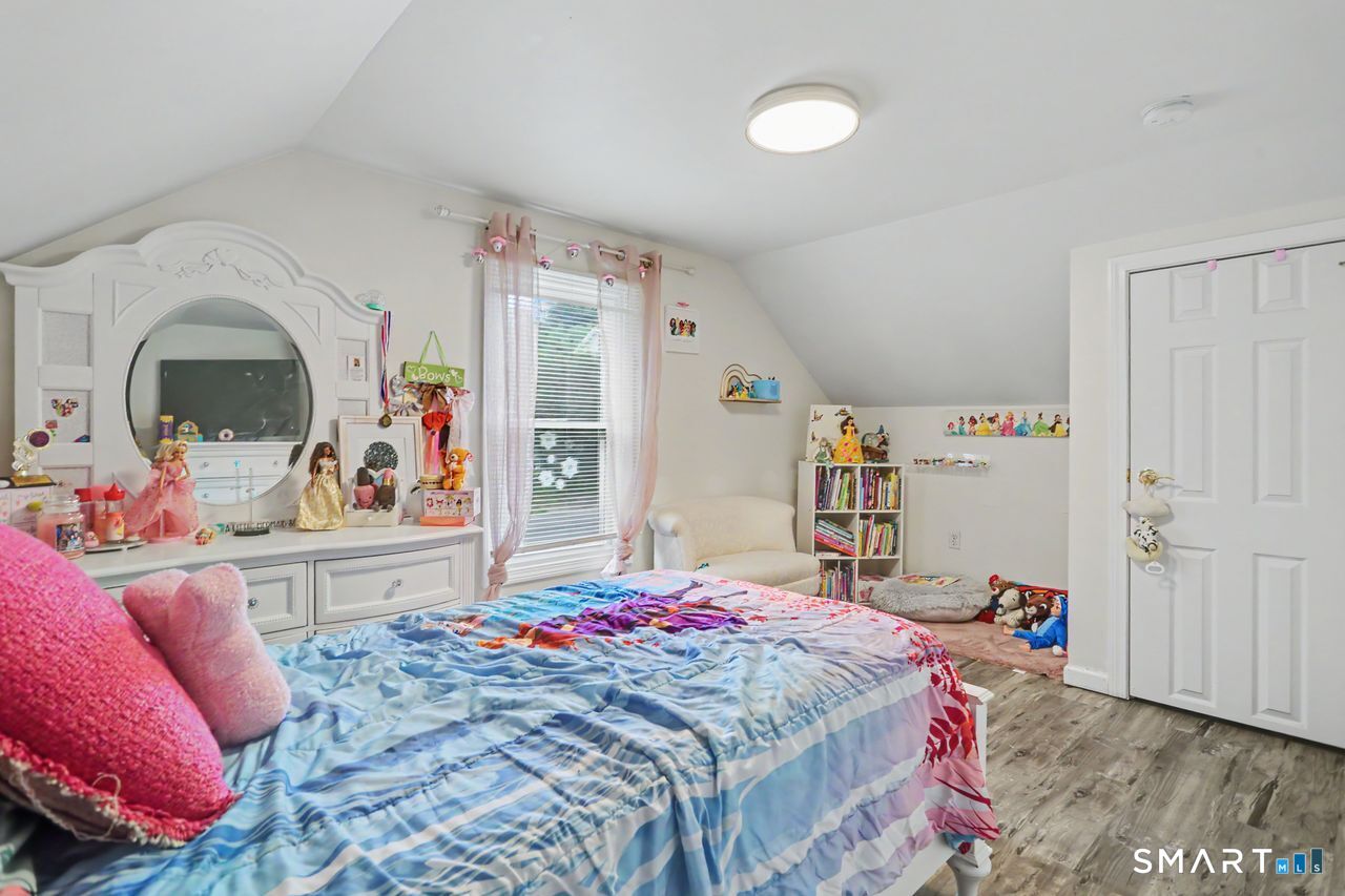 57 Silver Hill Road photo 26