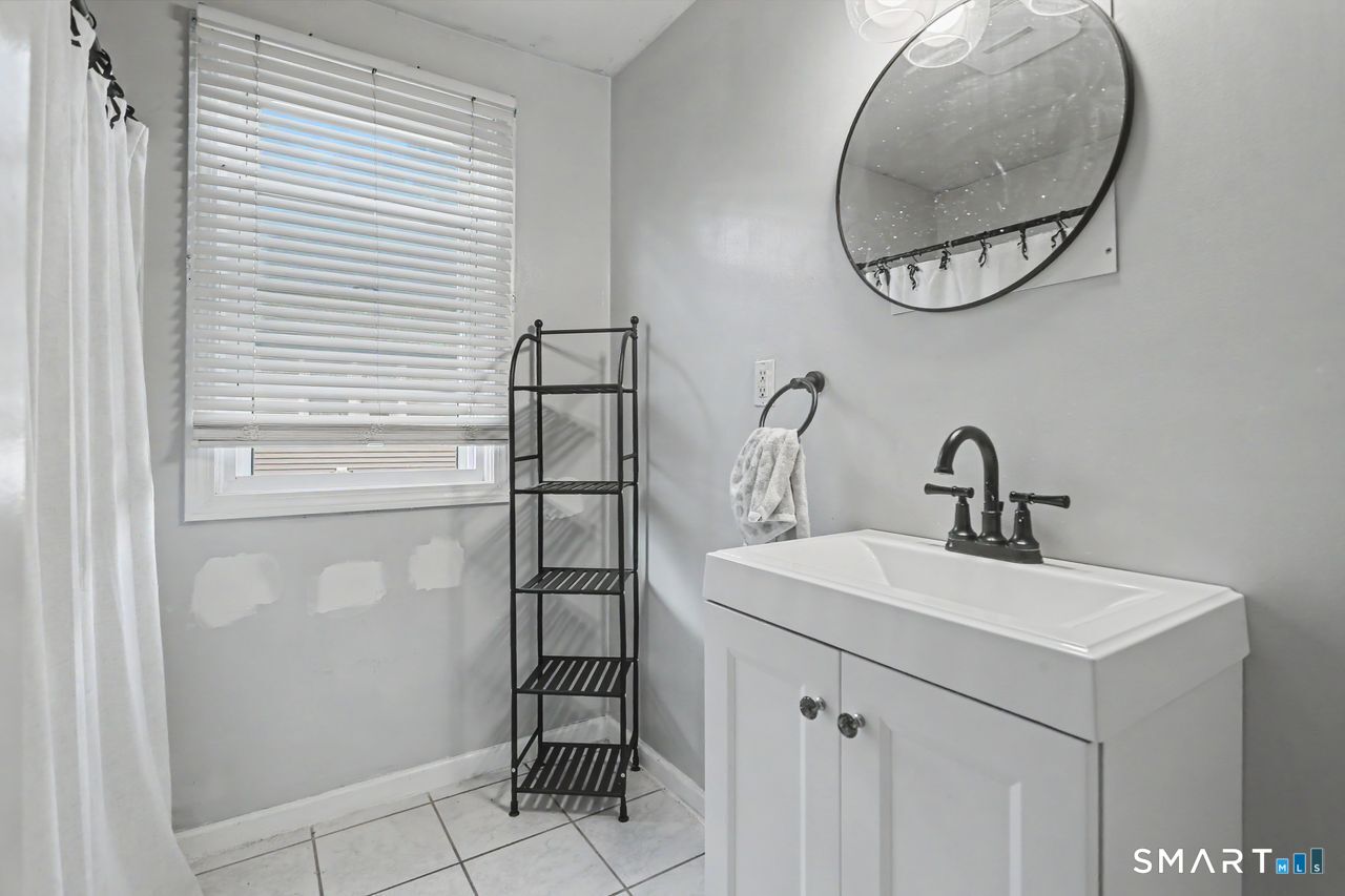 57 Silver Hill Road photo 28