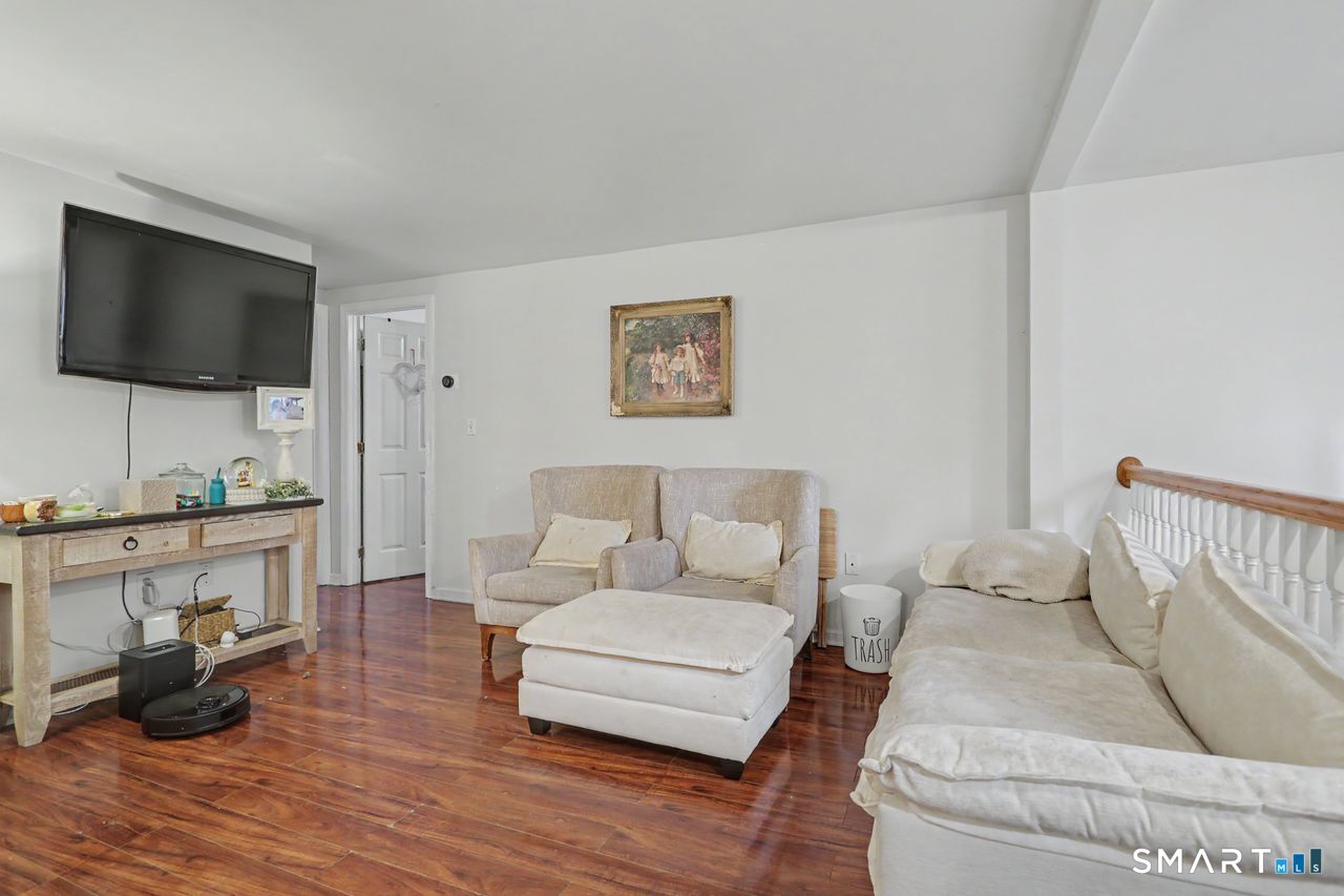 57 Silver Hill Road photo 14