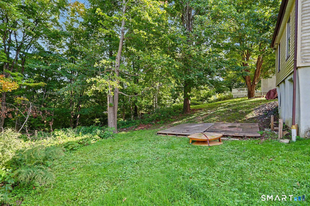 57 Silver Hill Road photo 9