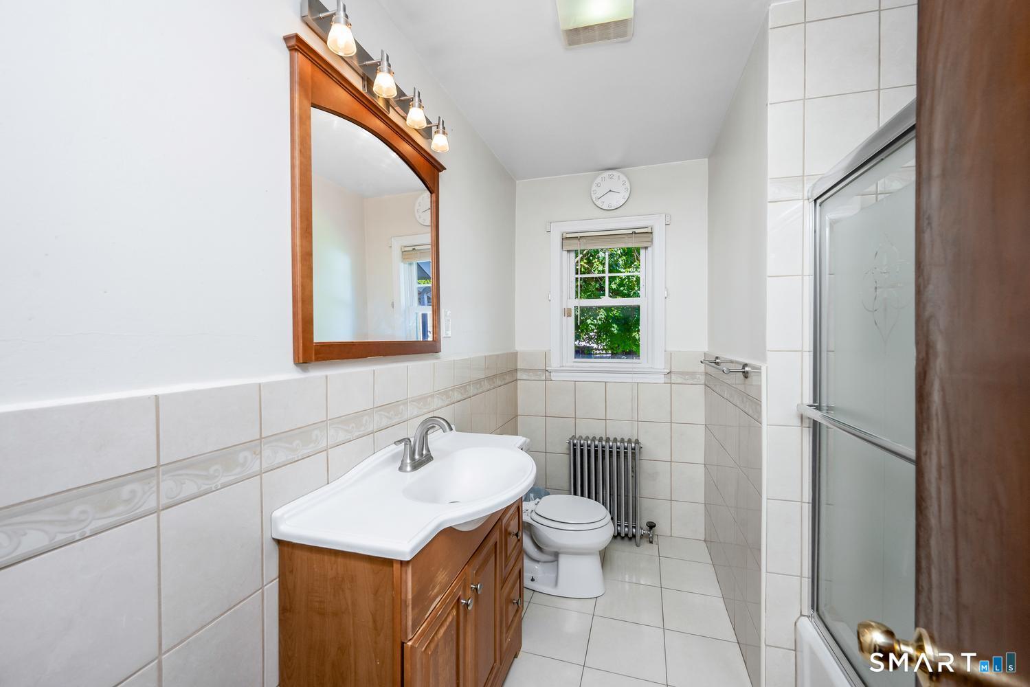 144 Mary Avenue photo 17