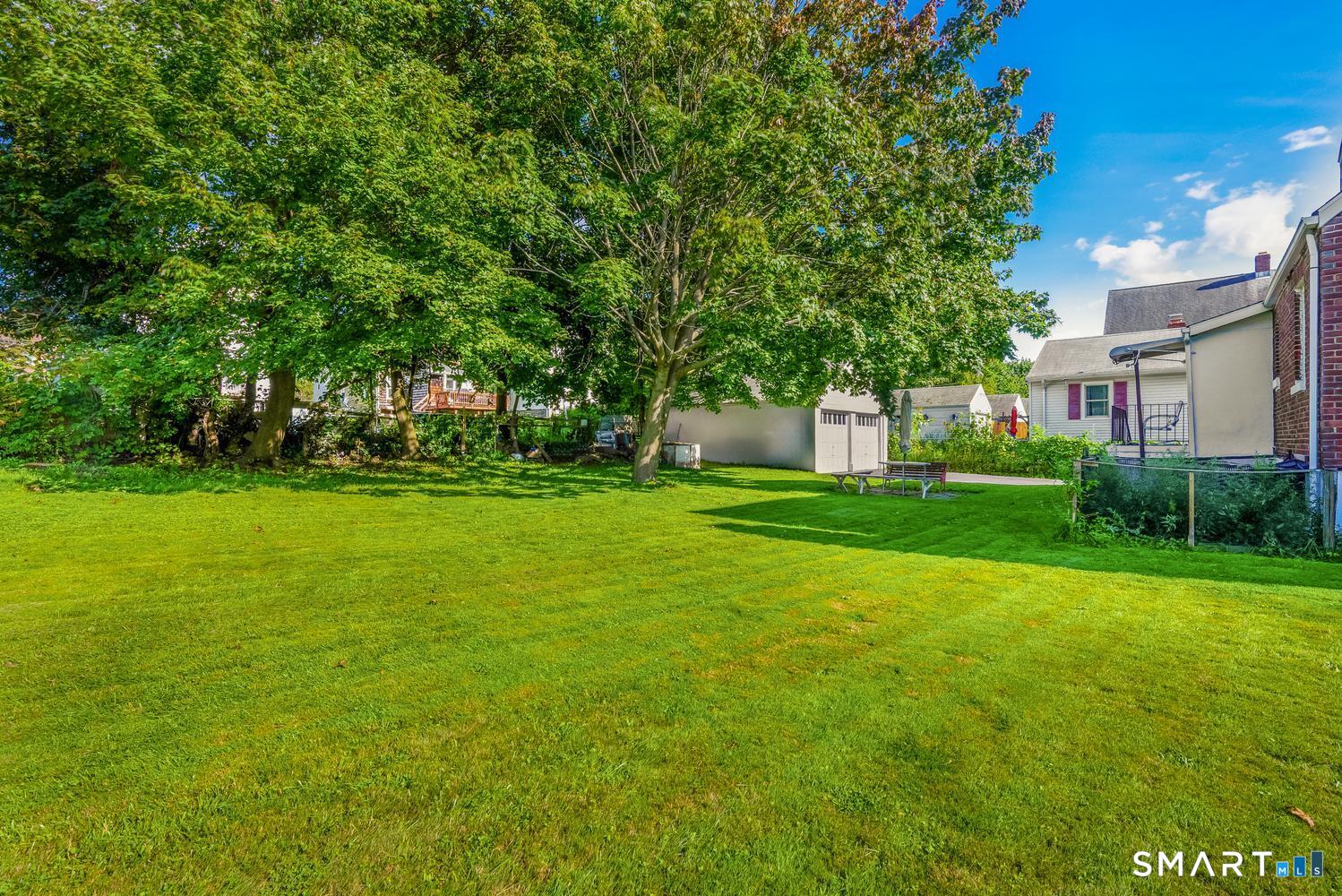 144 Mary Avenue photo 27