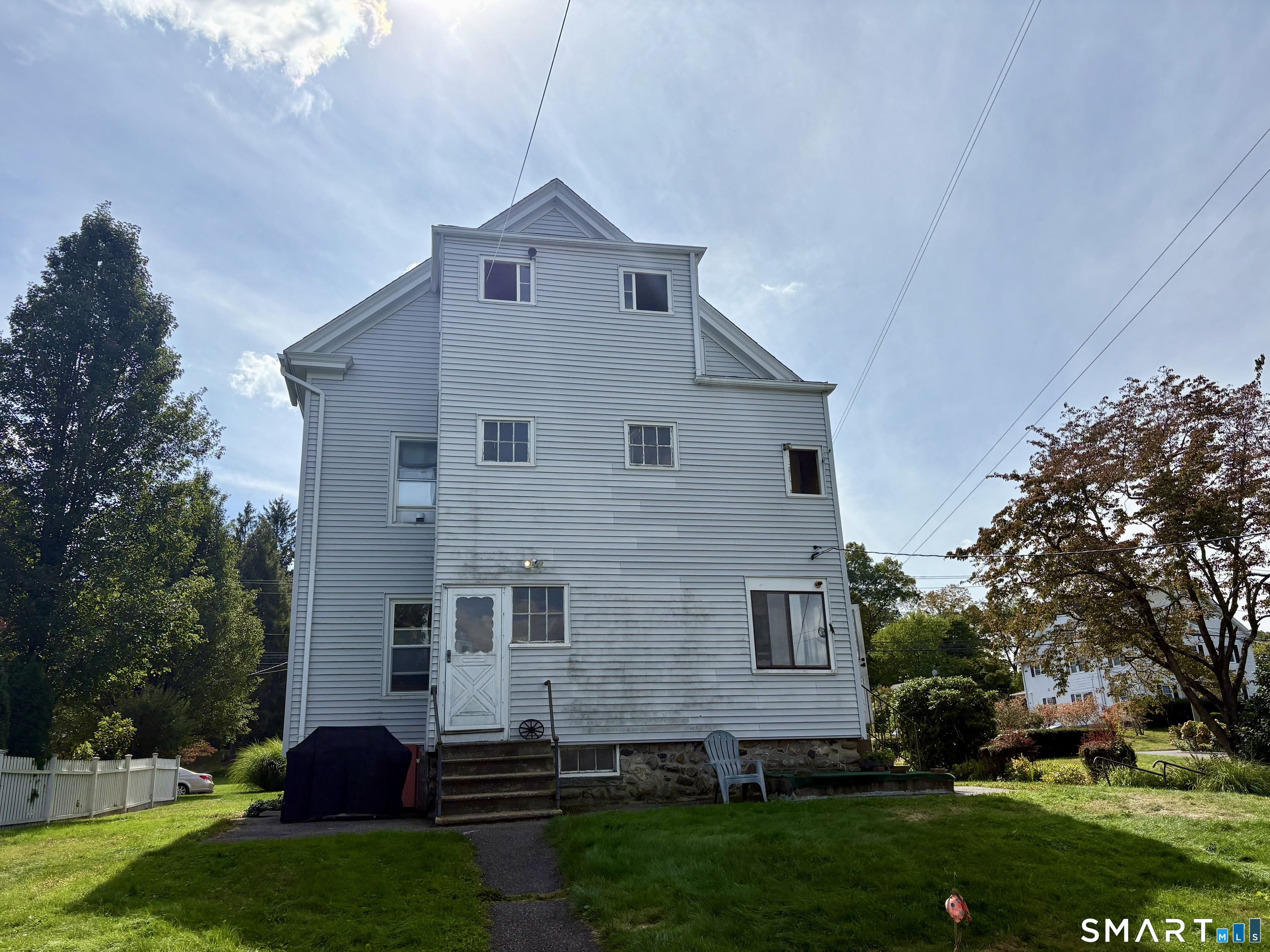 37 Hungerford Avenue photo 13
