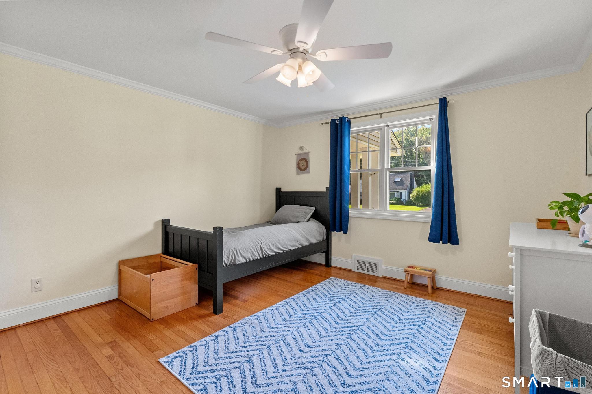 148 Brewster Road photo 23