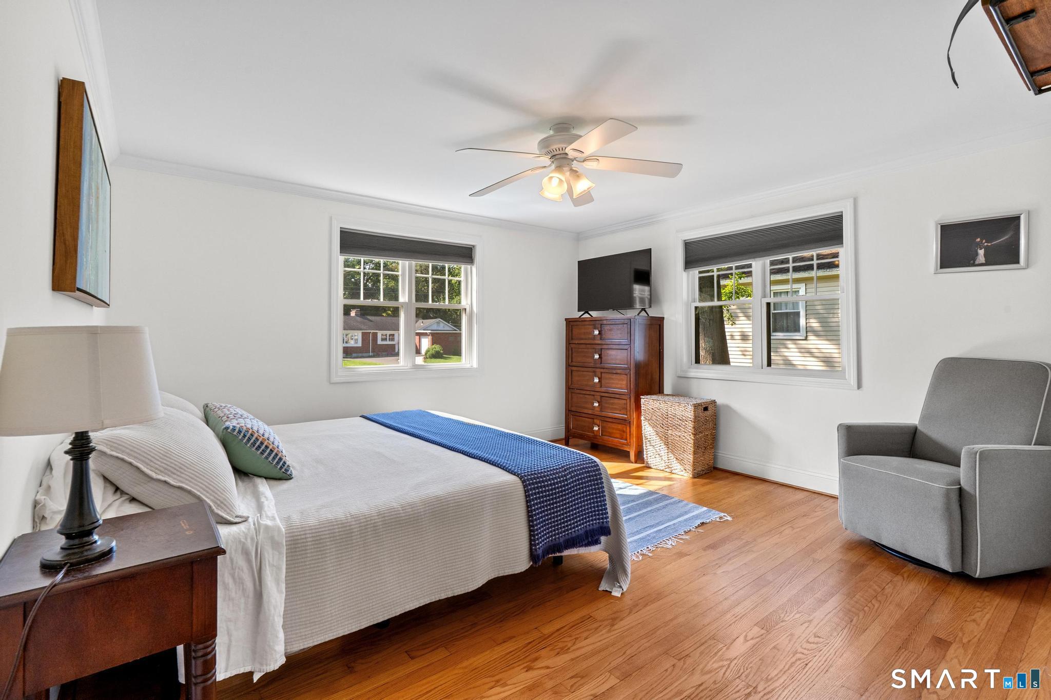 148 Brewster Road photo 22
