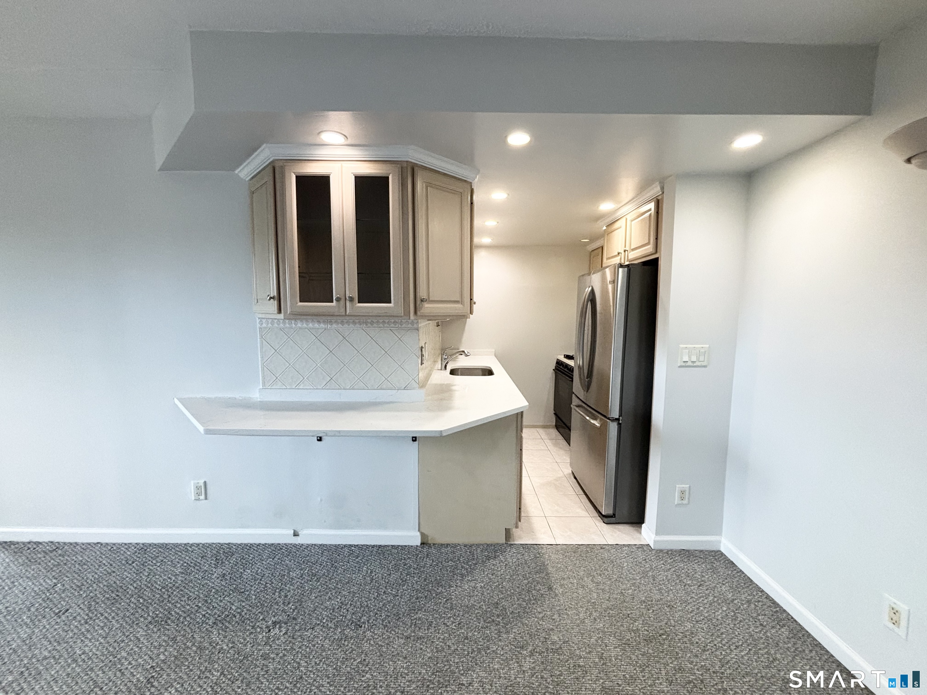 27 Northill Street, Stamford, Connecticut photo 5